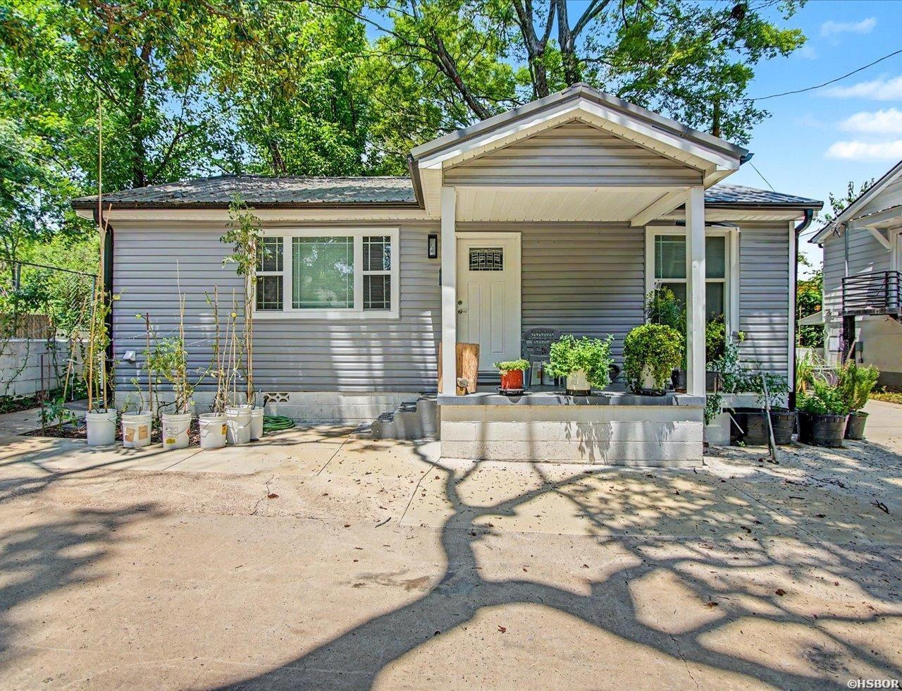 410,404,406,408 Charteroak Property Photo 11