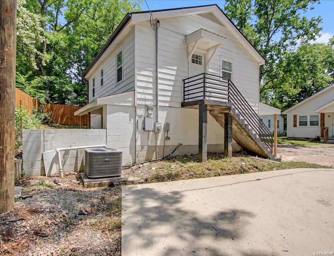 410,404,406,408 Charteroak Property Photo 21