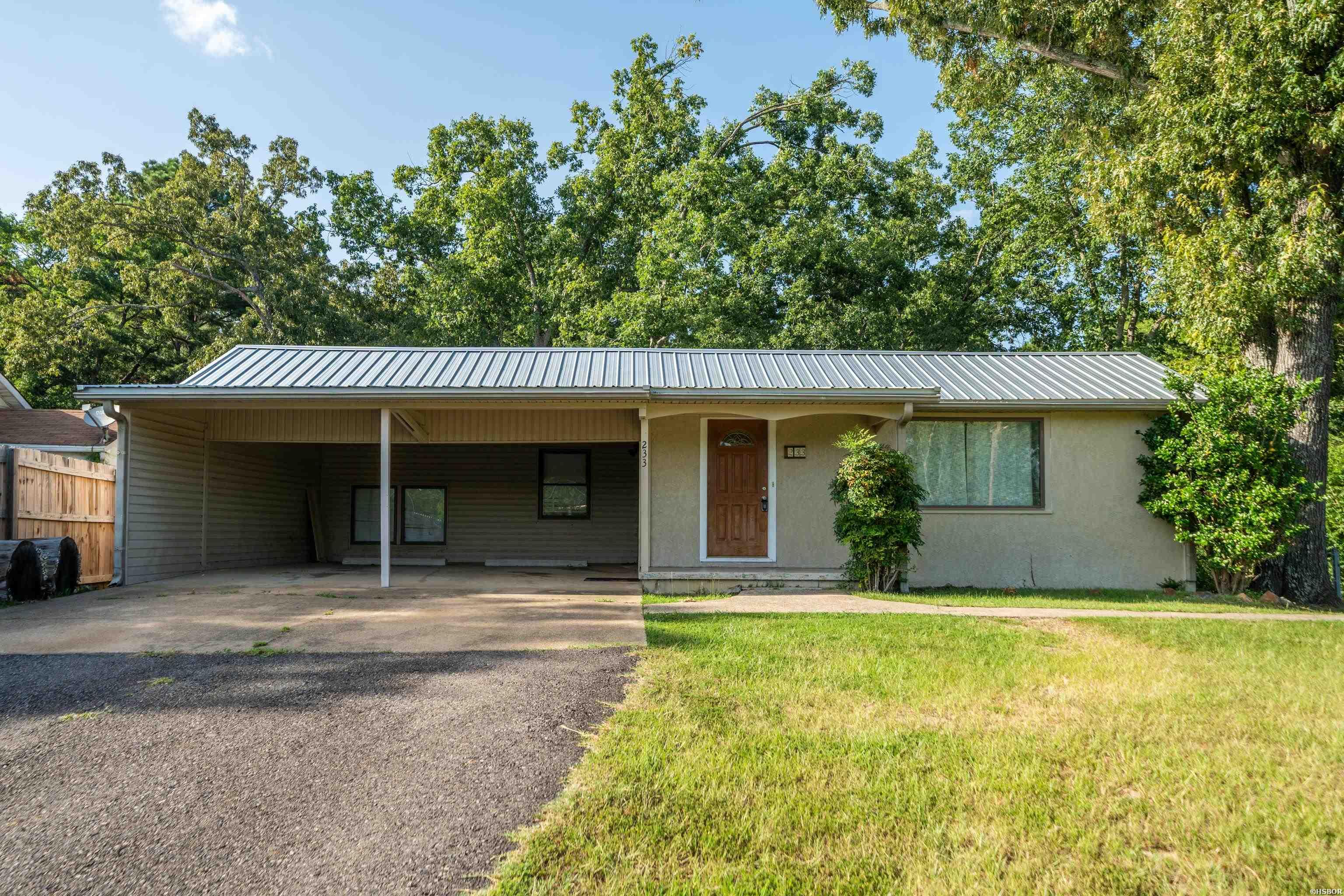 233 Morphew Road Property Photo 2