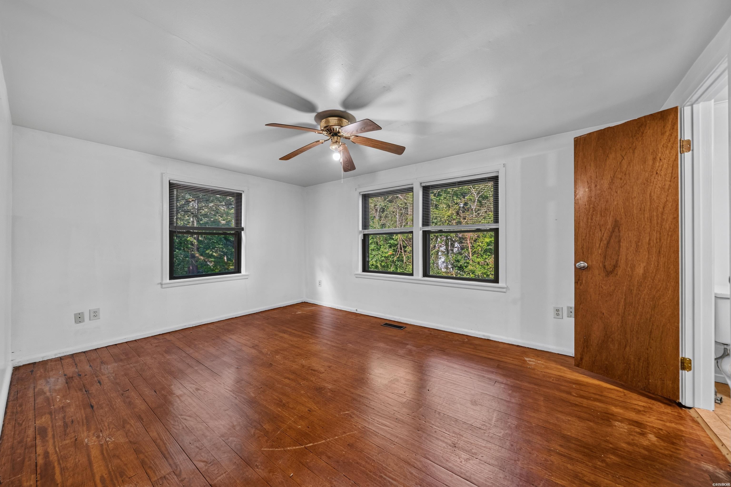 233 Morphew Road Property Photo 9