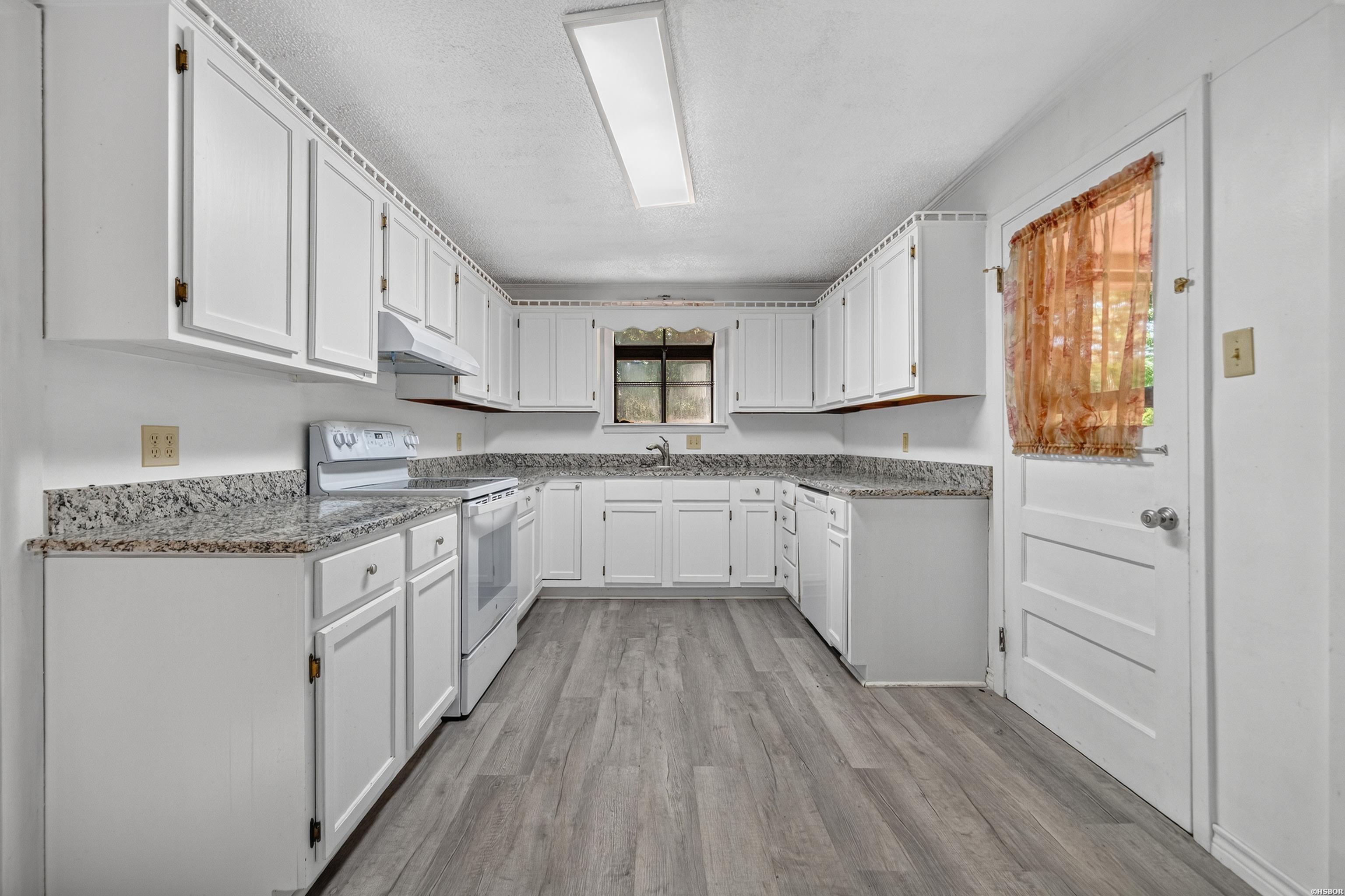 233 Morphew Road Property Photo 25