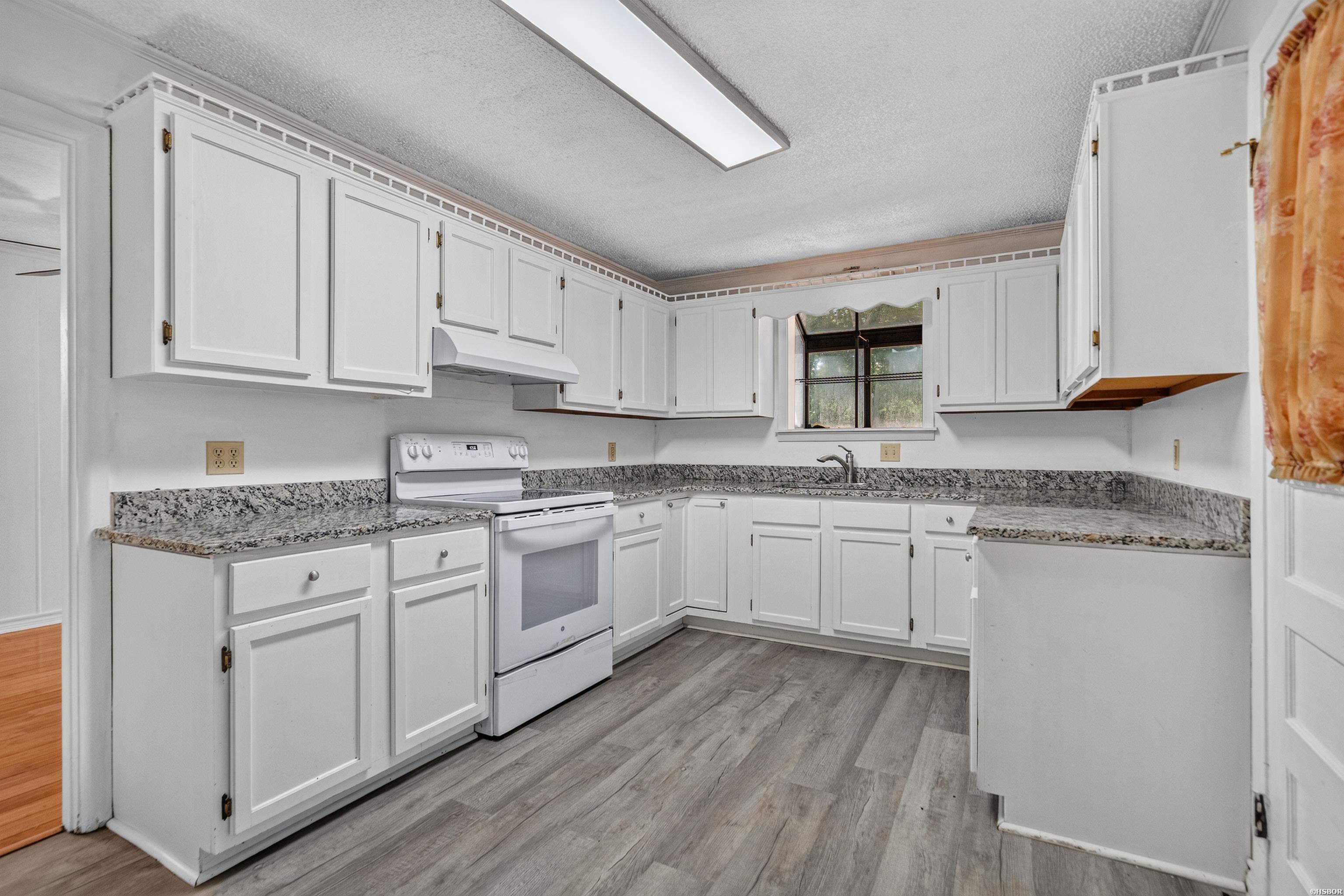 233 Morphew Road Property Photo 26