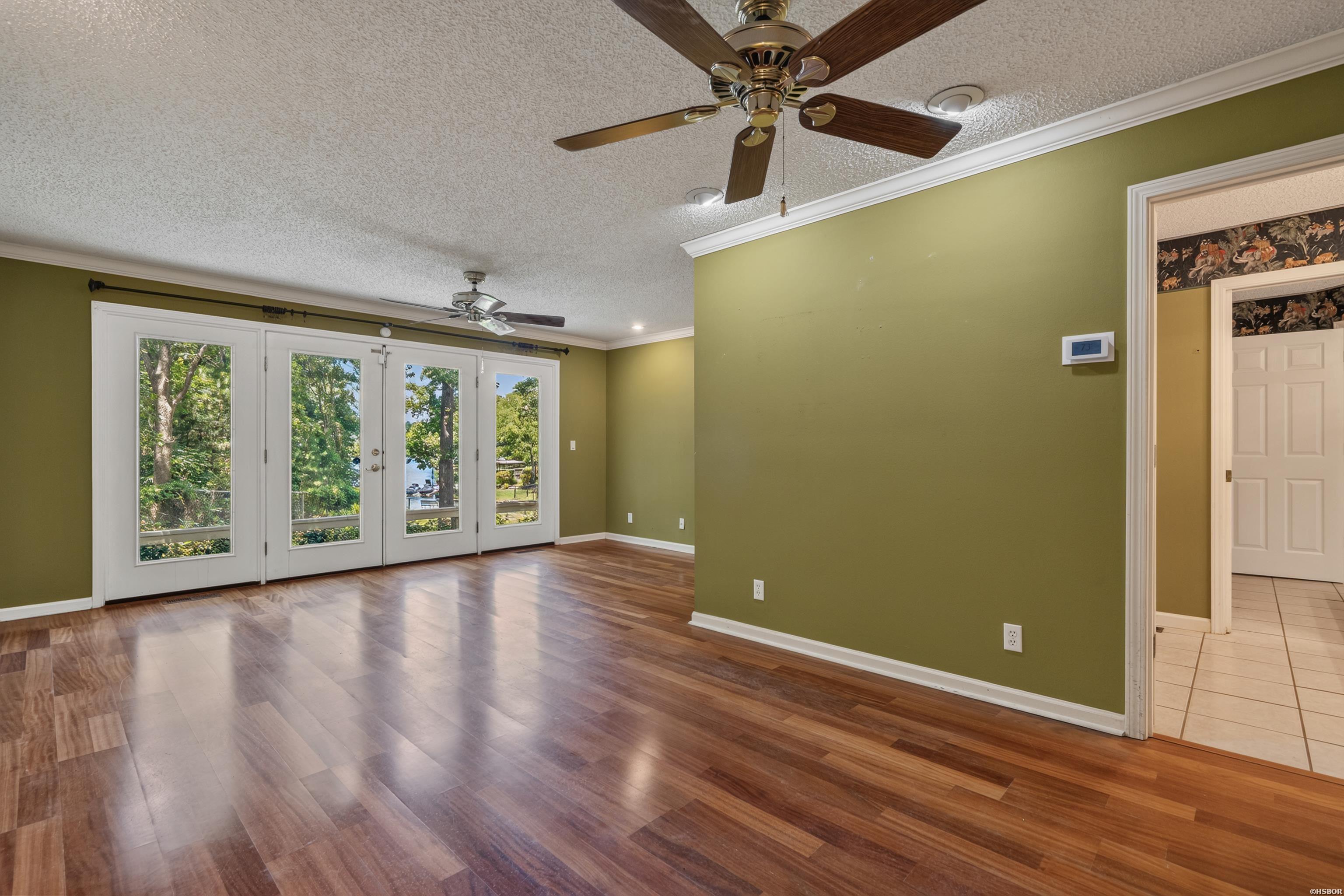 512 Beachview Circle Property Photo 24