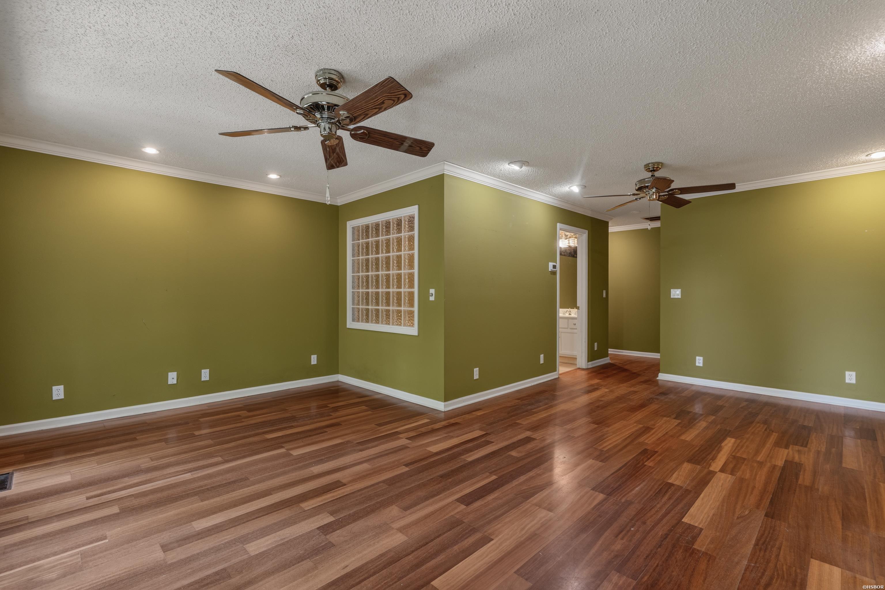 512 Beachview Circle Property Photo 25
