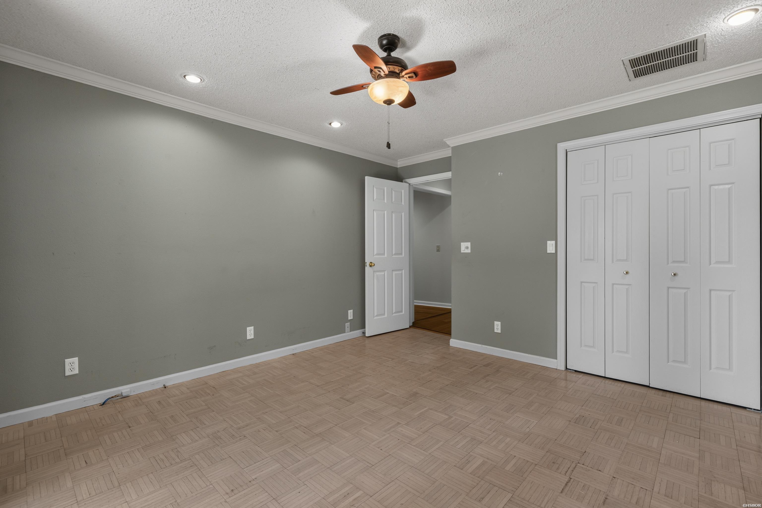 512 Beachview Circle Property Photo 36