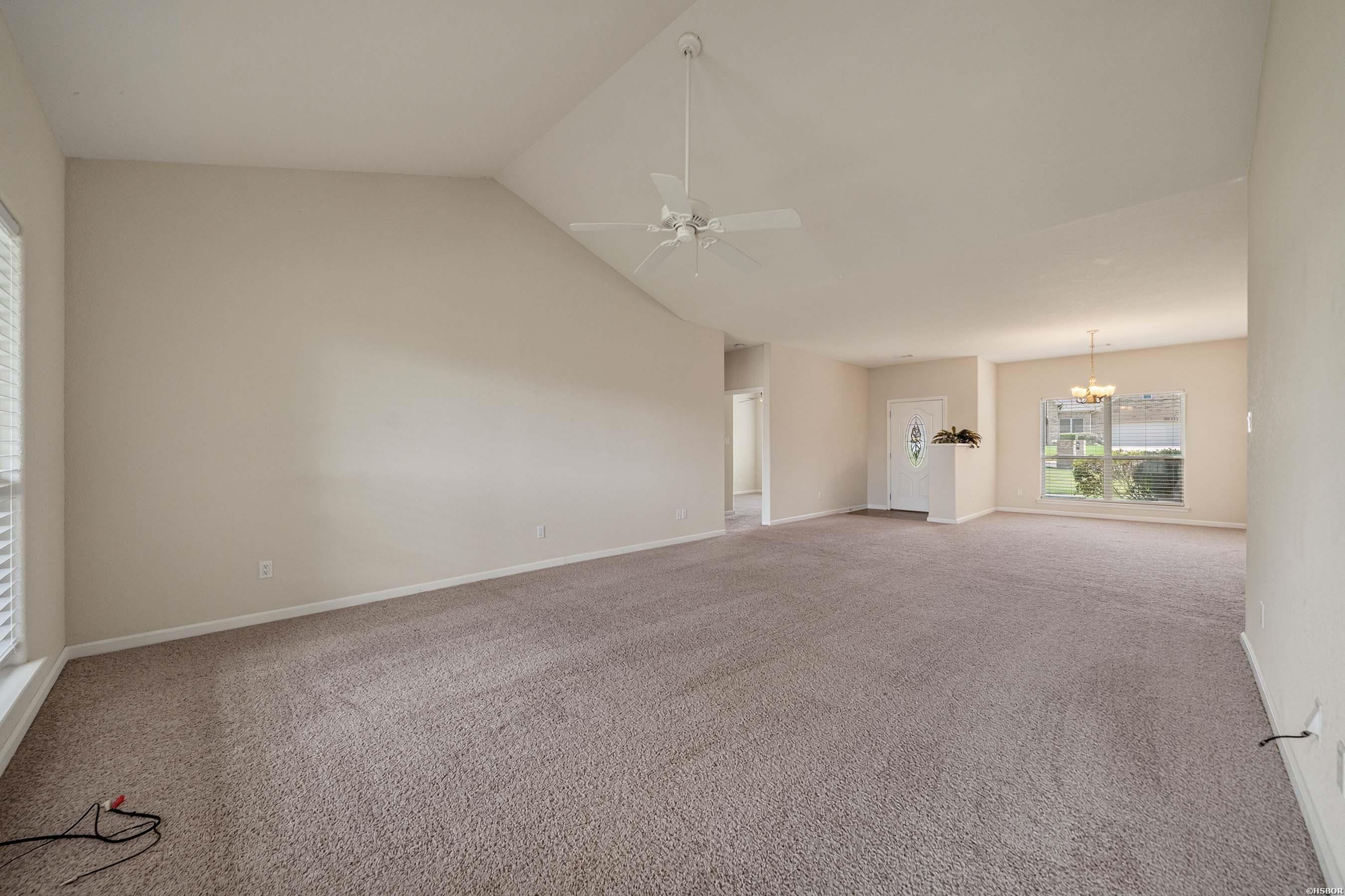 220 Forest Lakes Boulevard Property Photo 7