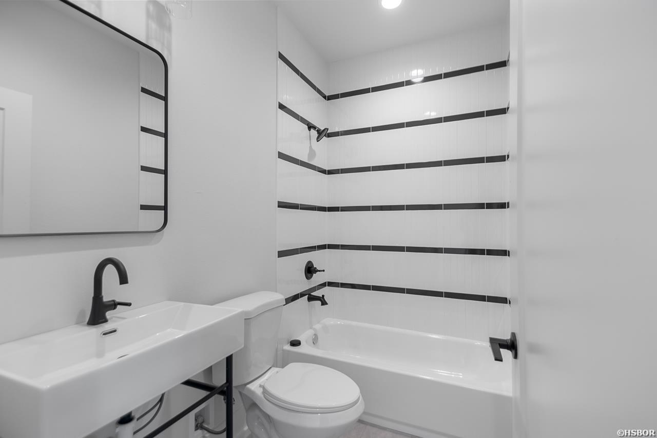 250 Post Point Property Photo 34