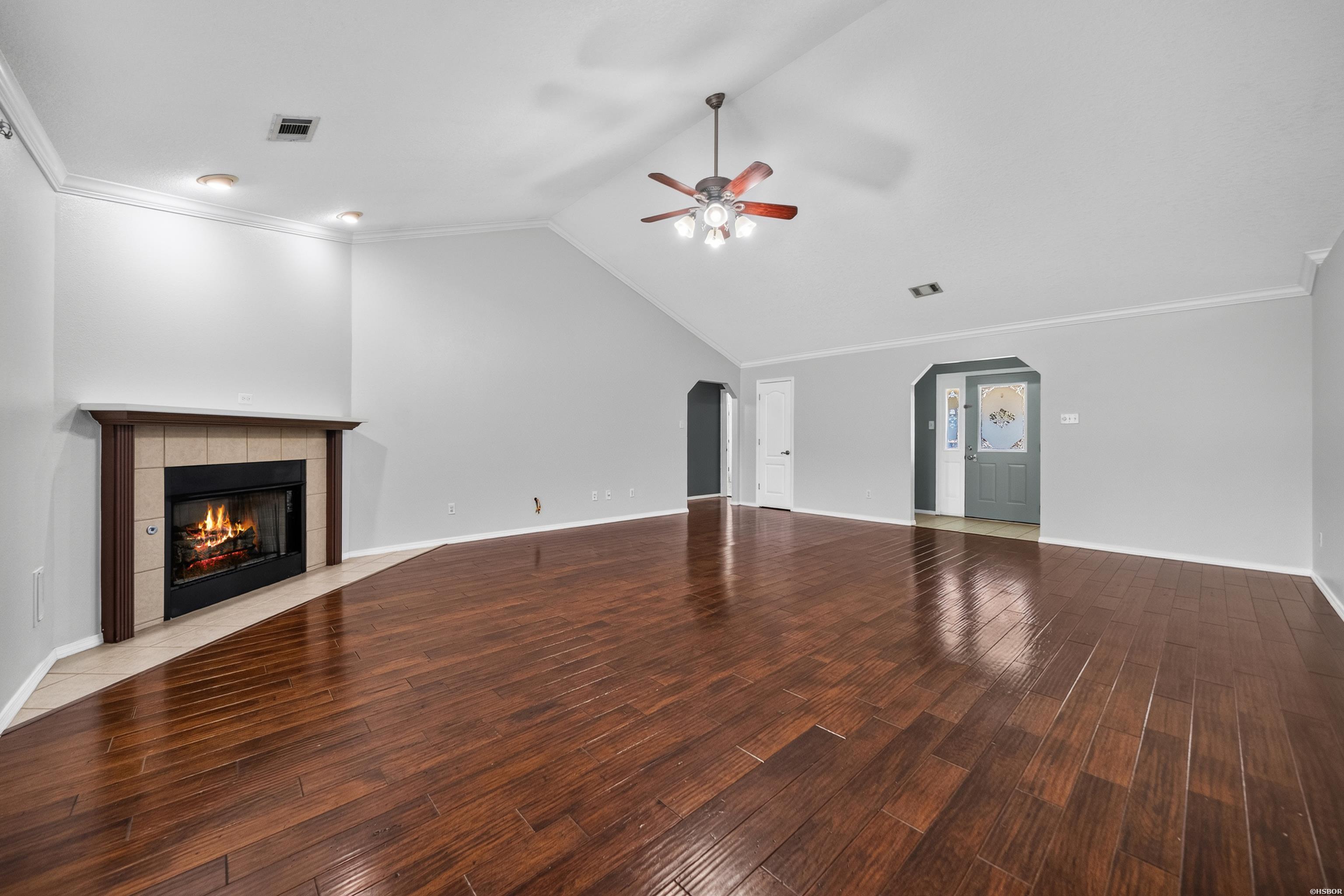 105 Wolfridge Court Property Photo 5