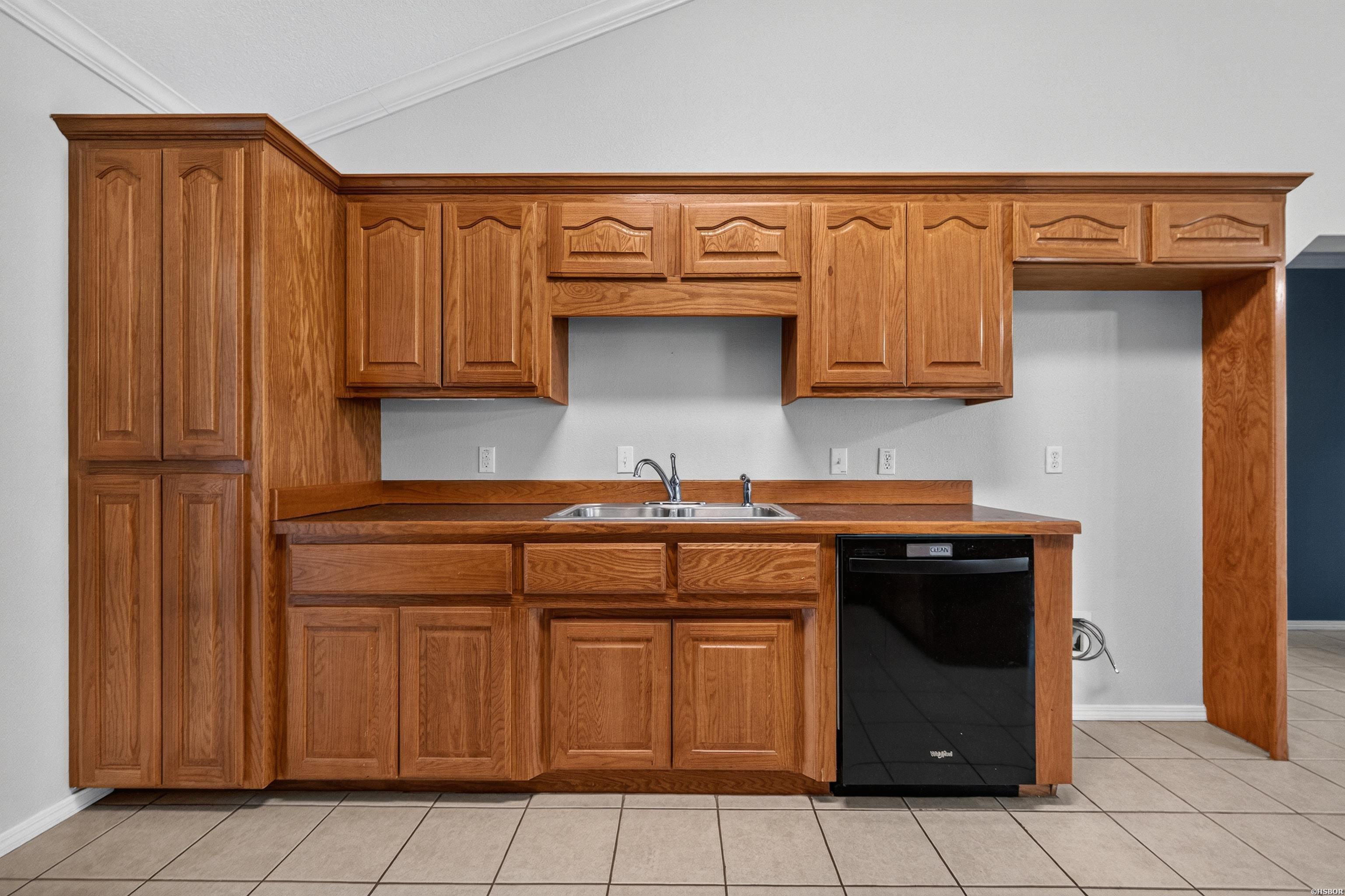 105 Wolfridge Court Property Photo 11