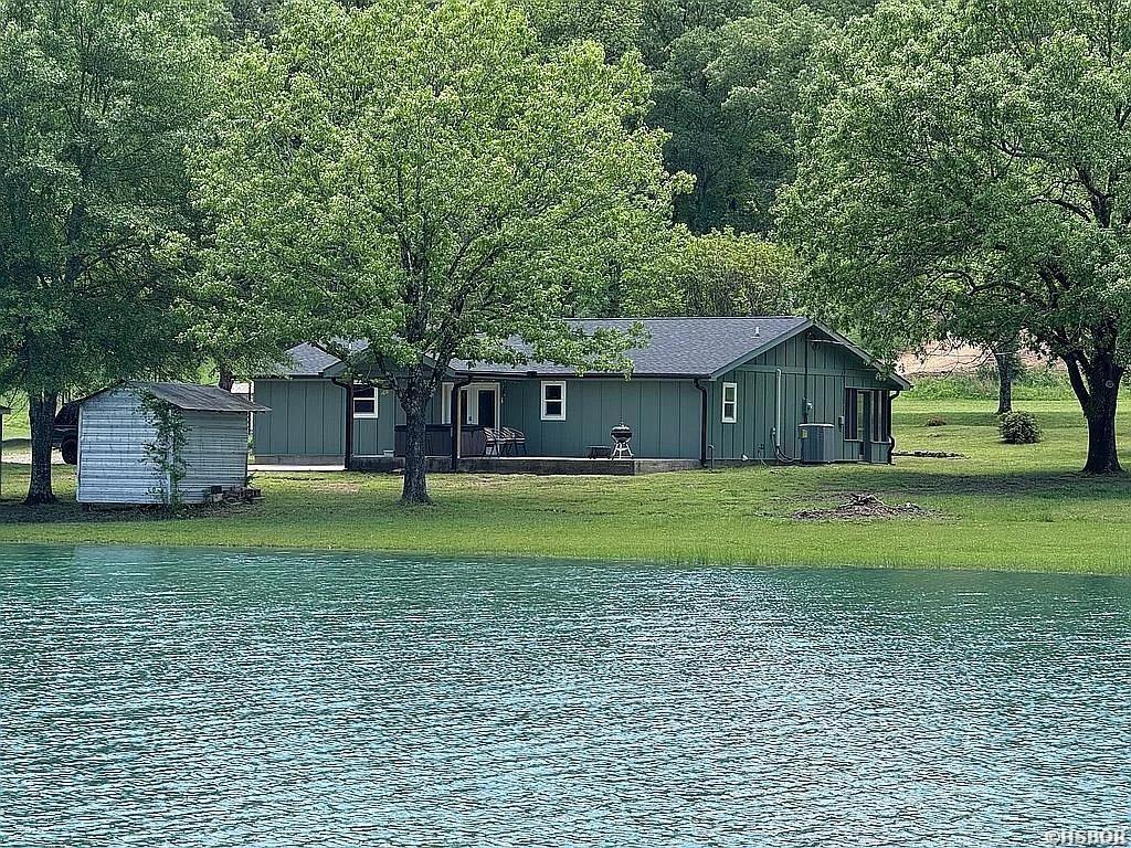 4635 Hwy 70 W Property Photo 8