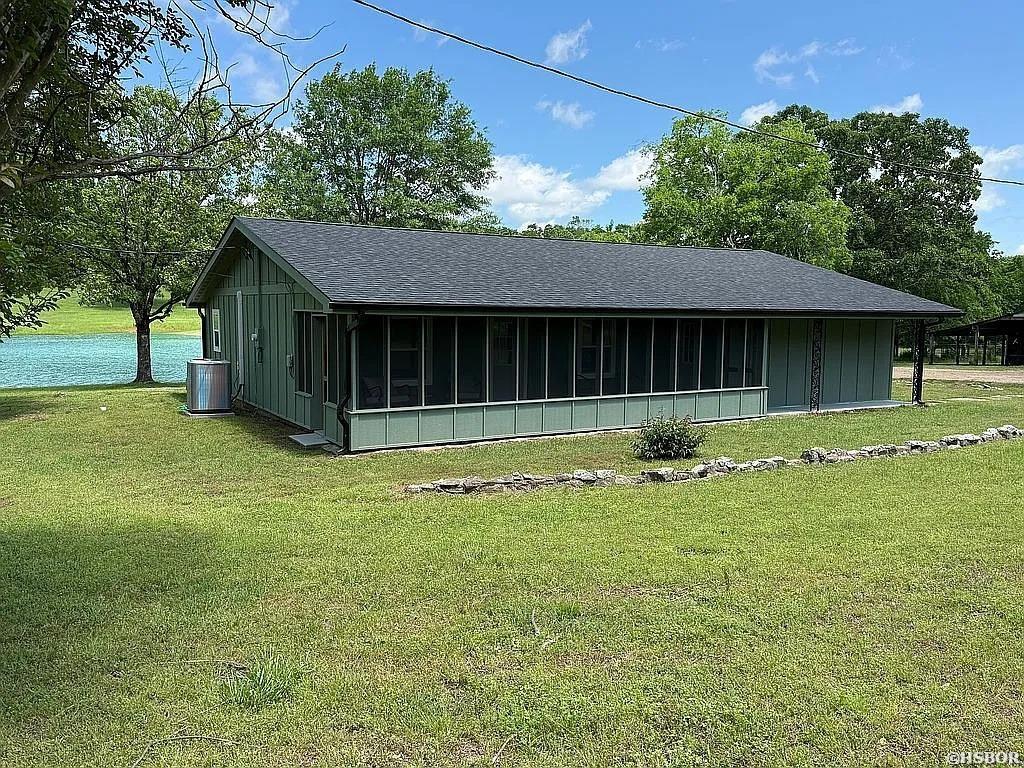 4635 Hwy 70 W Property Photo 9