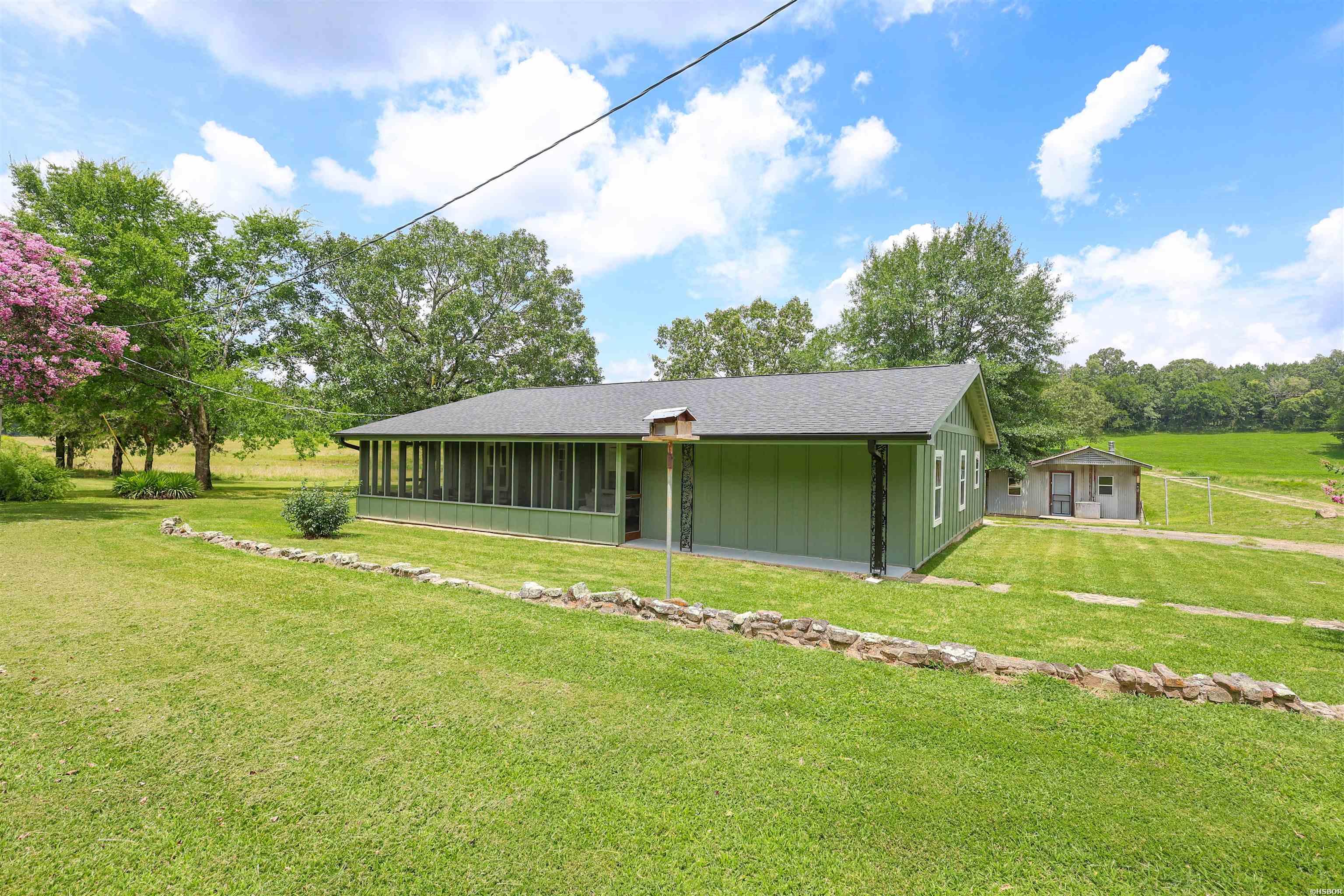 4635 Hwy 70 W Property Photo 10