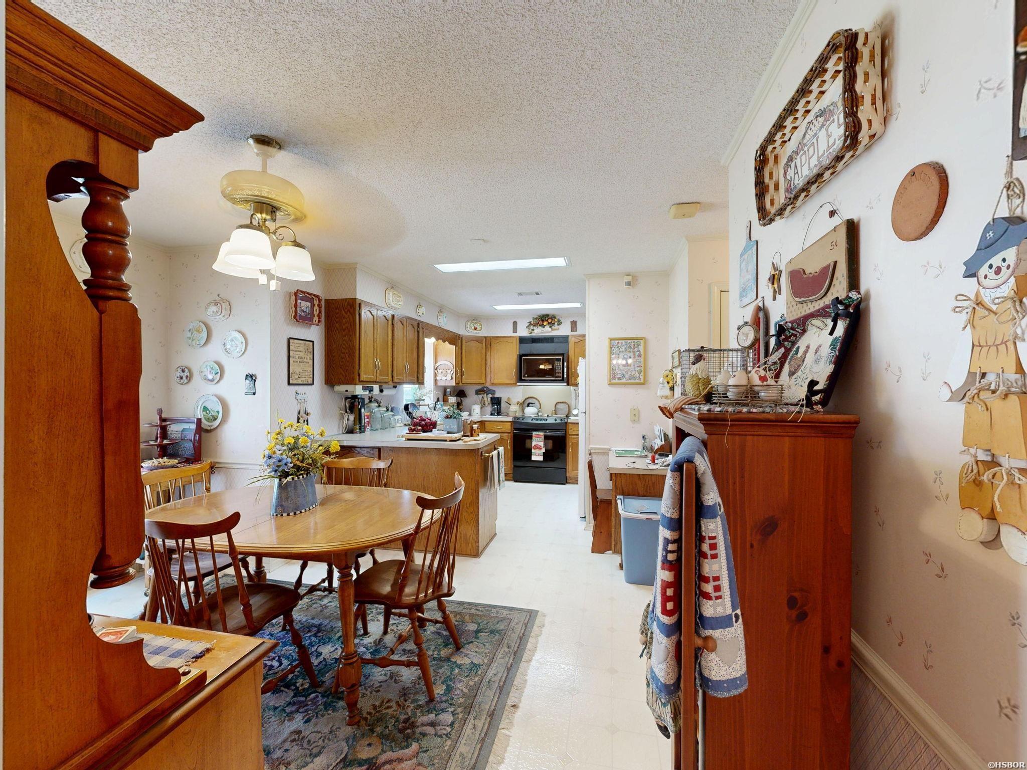 1016 Woodlawn Property Photo 42