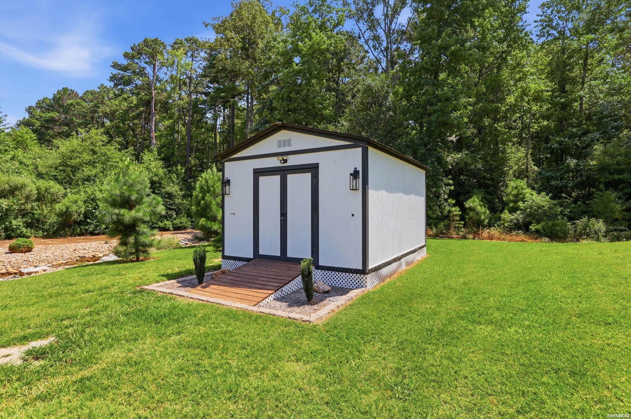 6150 Creekwater Drive Property Photo 43