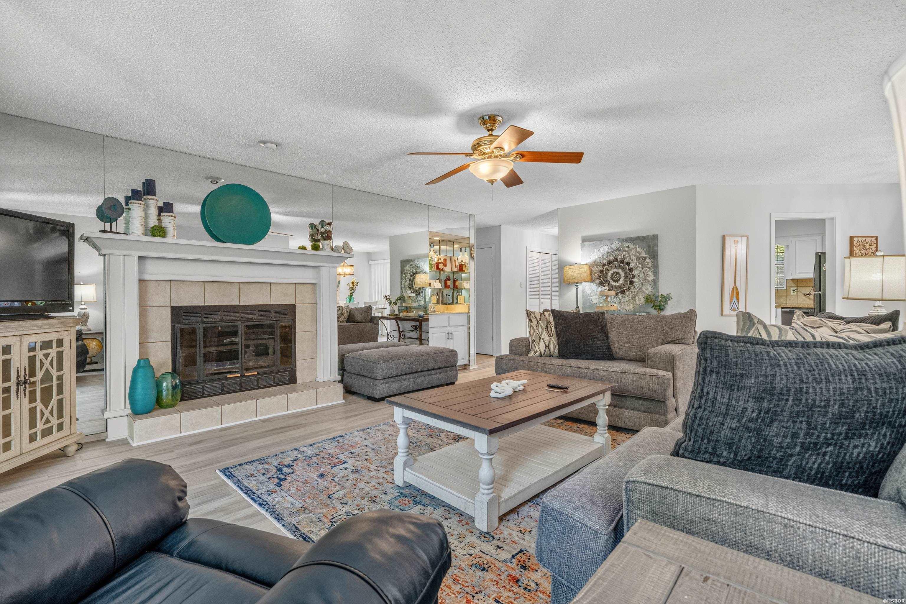 2311 Lakeshore Drive Property Photo 9