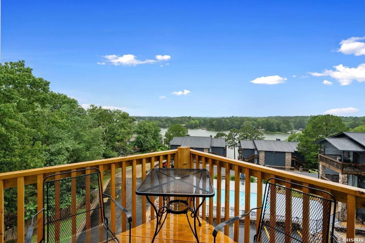 203 Stearns Point Property Photo 18