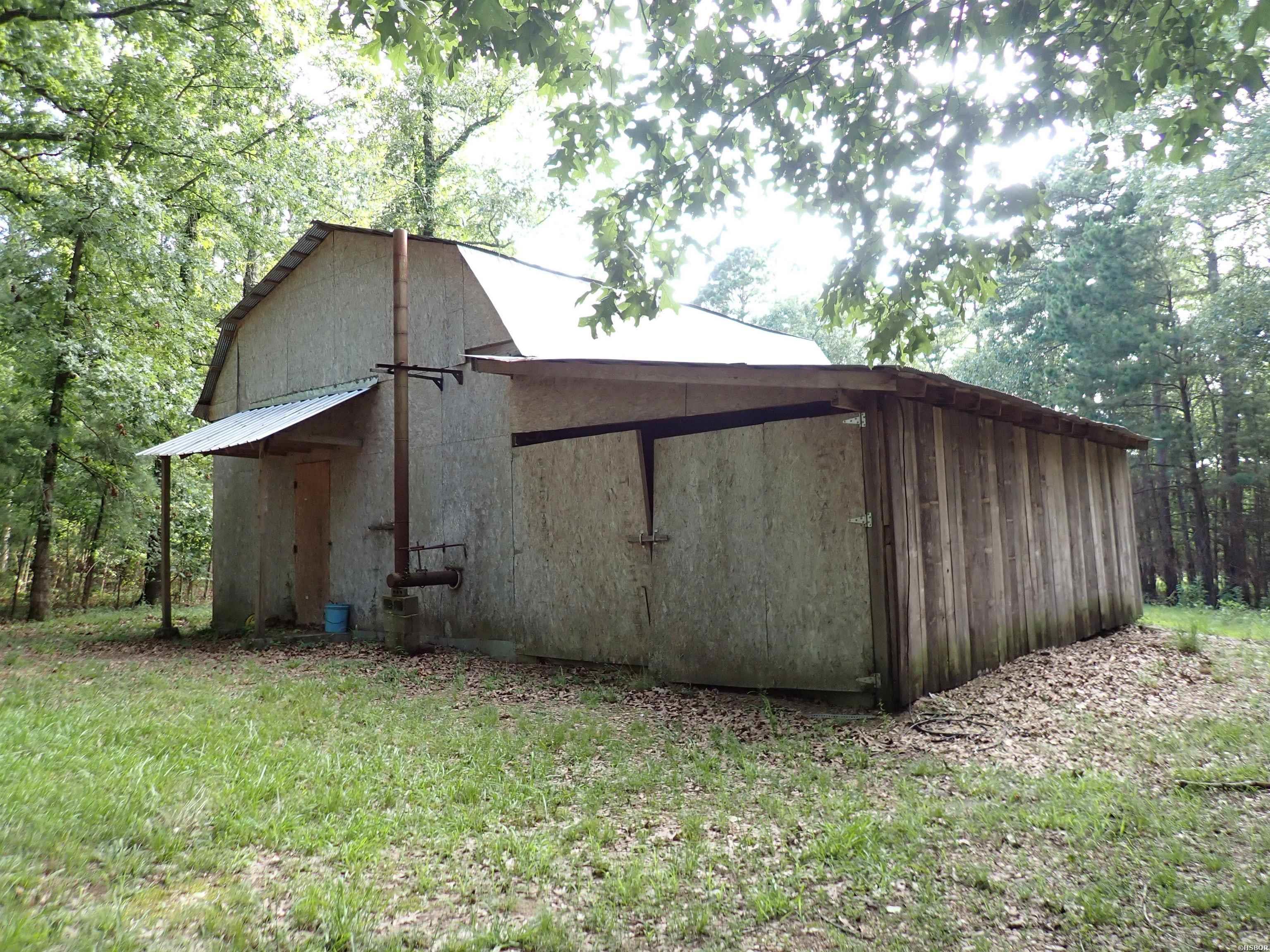 70 Whippoorwill Lane Property Photo 4