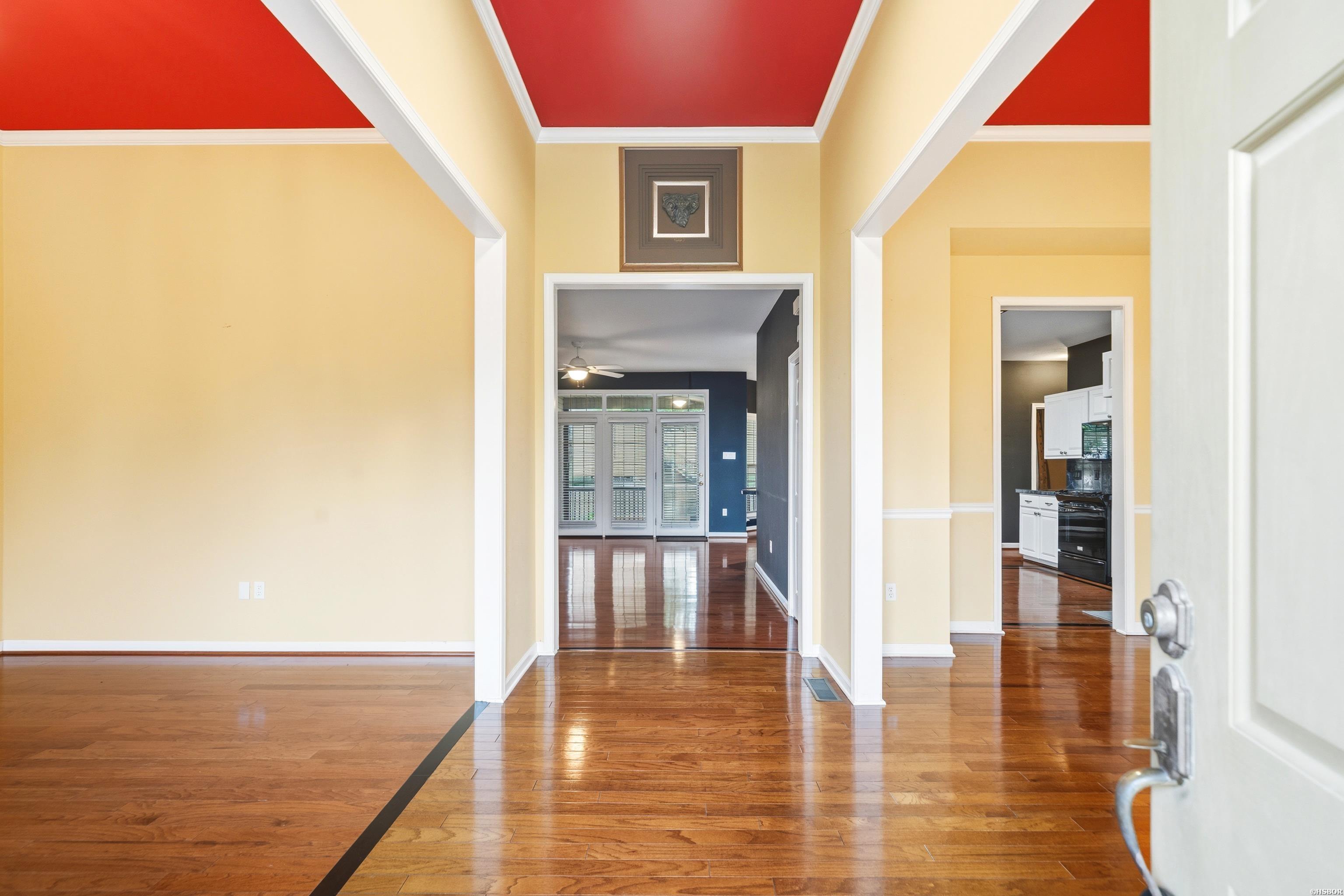 404 Peninsula Drive Property Photo 5