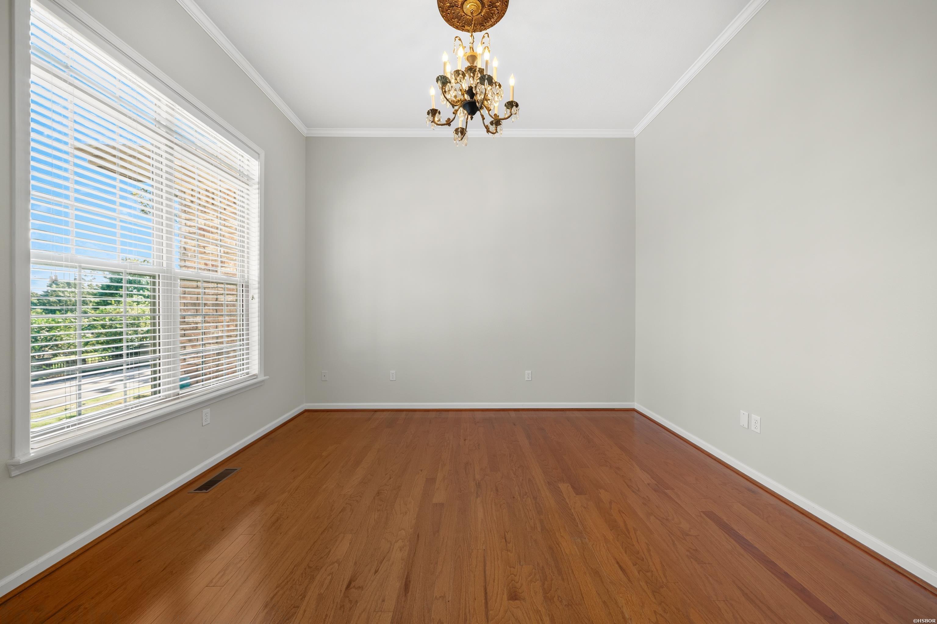 404 Peninsula Drive Property Photo 7