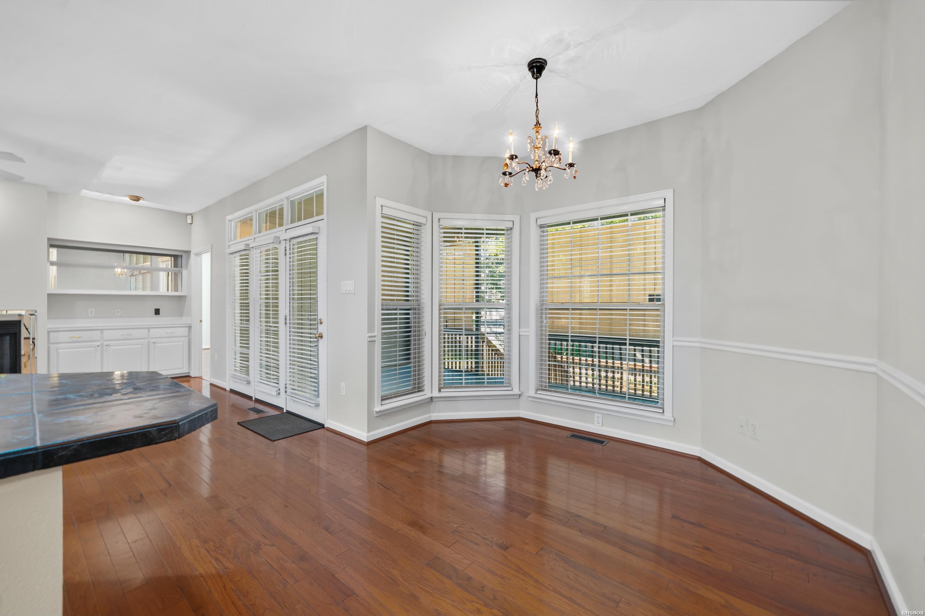 404 Peninsula Drive Property Photo 16