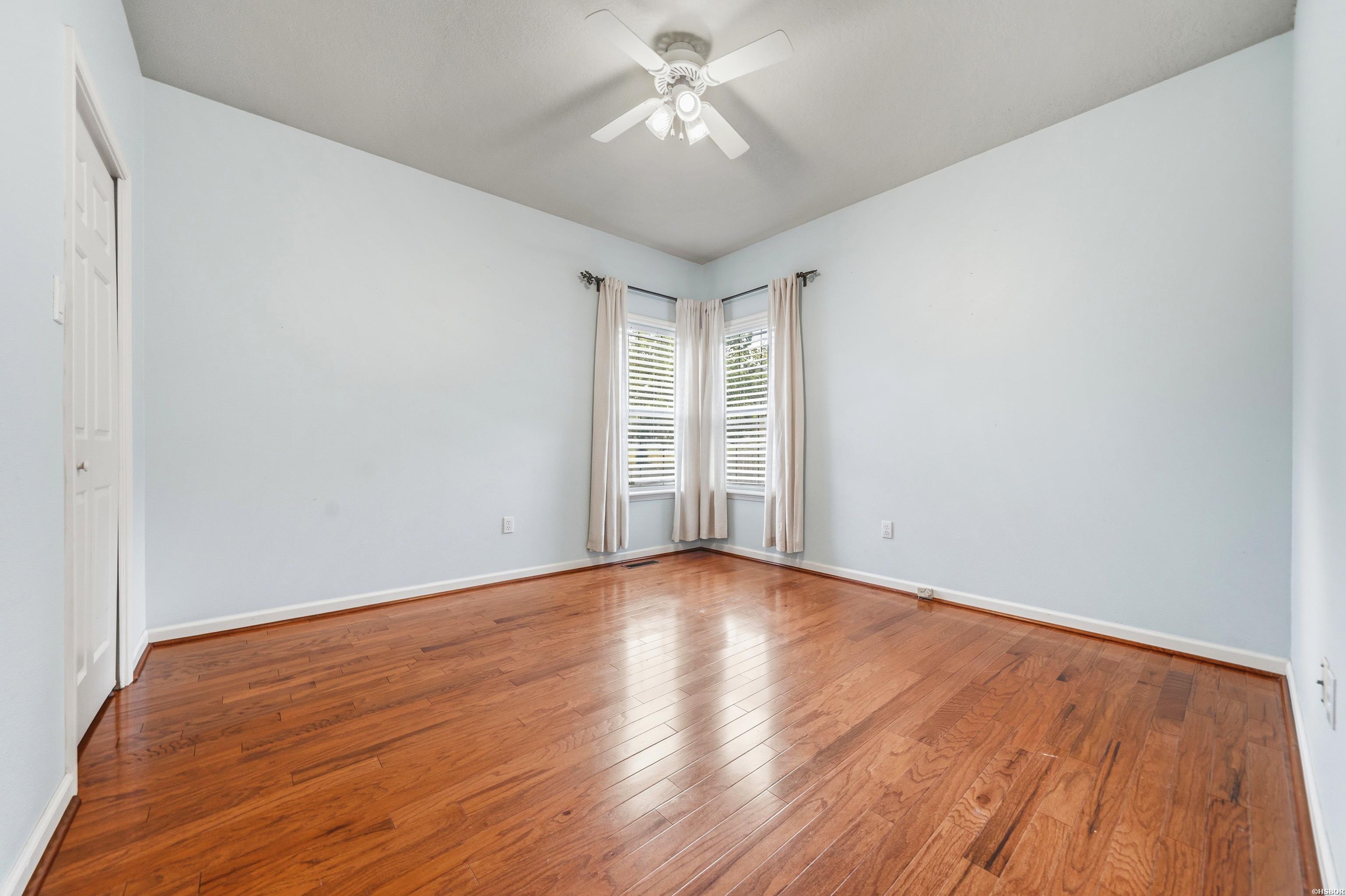 404 Peninsula Drive Property Photo 24