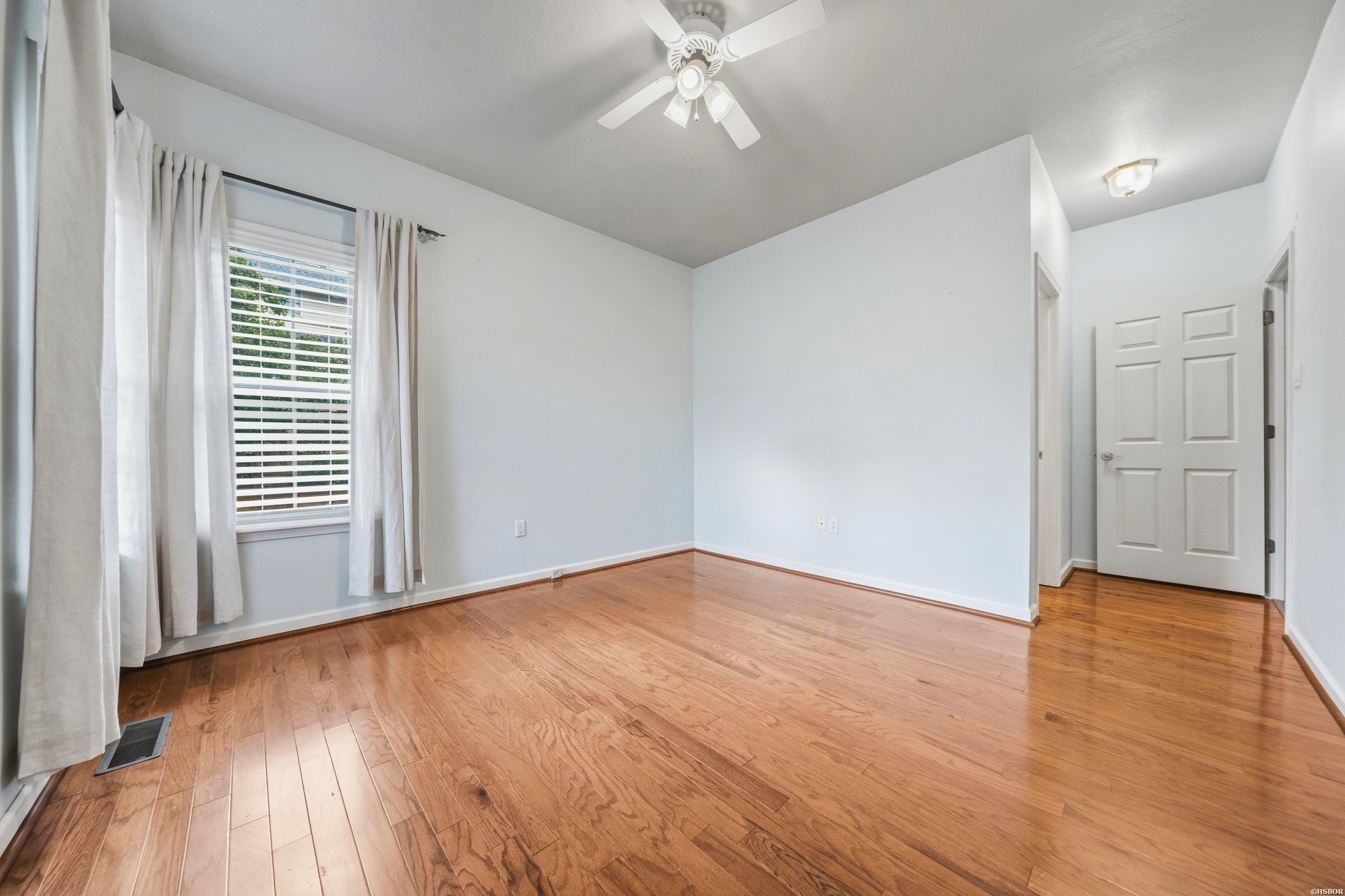 404 Peninsula Drive Property Photo 25