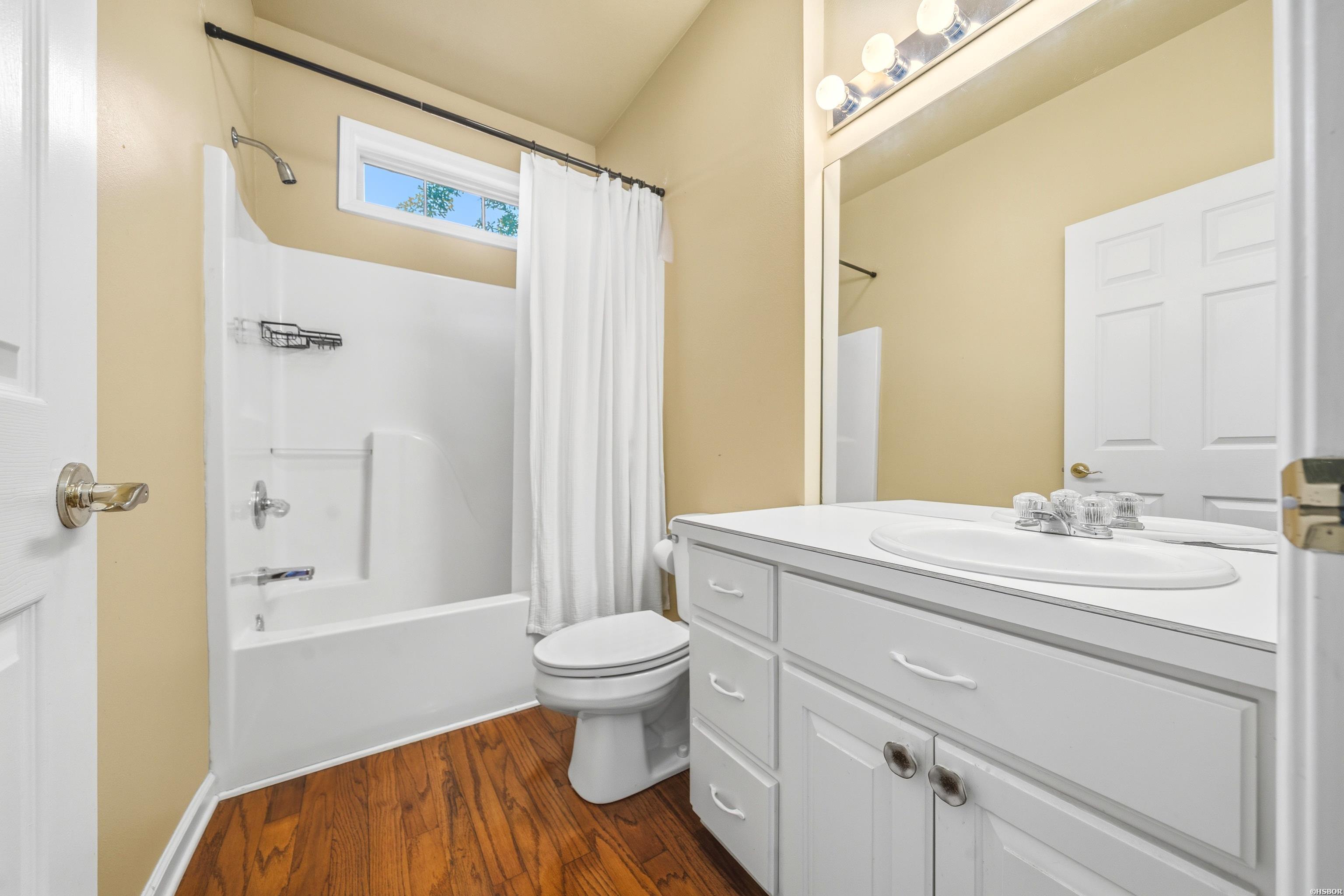 404 Peninsula Drive Property Photo 27