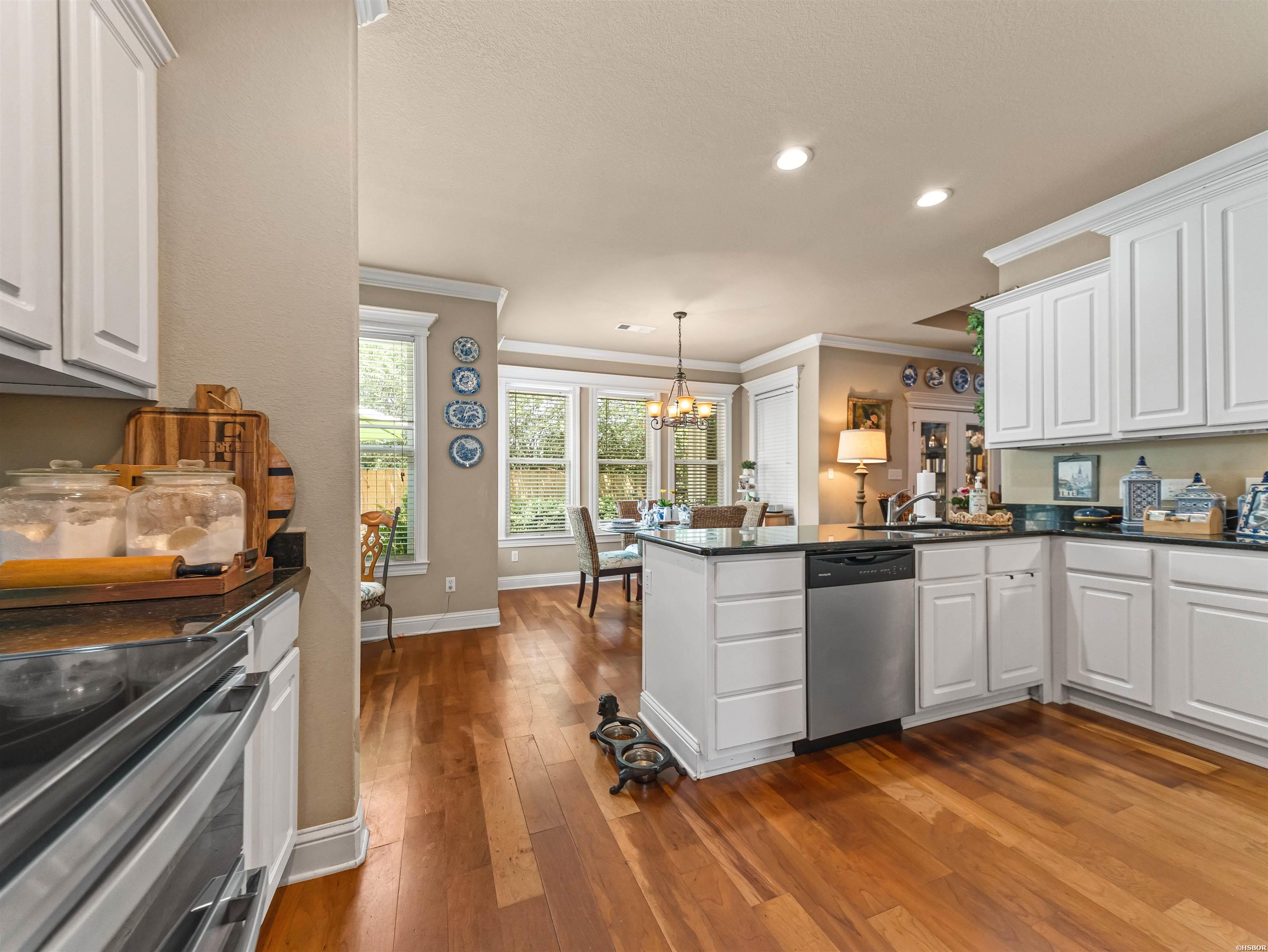124 Garden View Property Photo 24