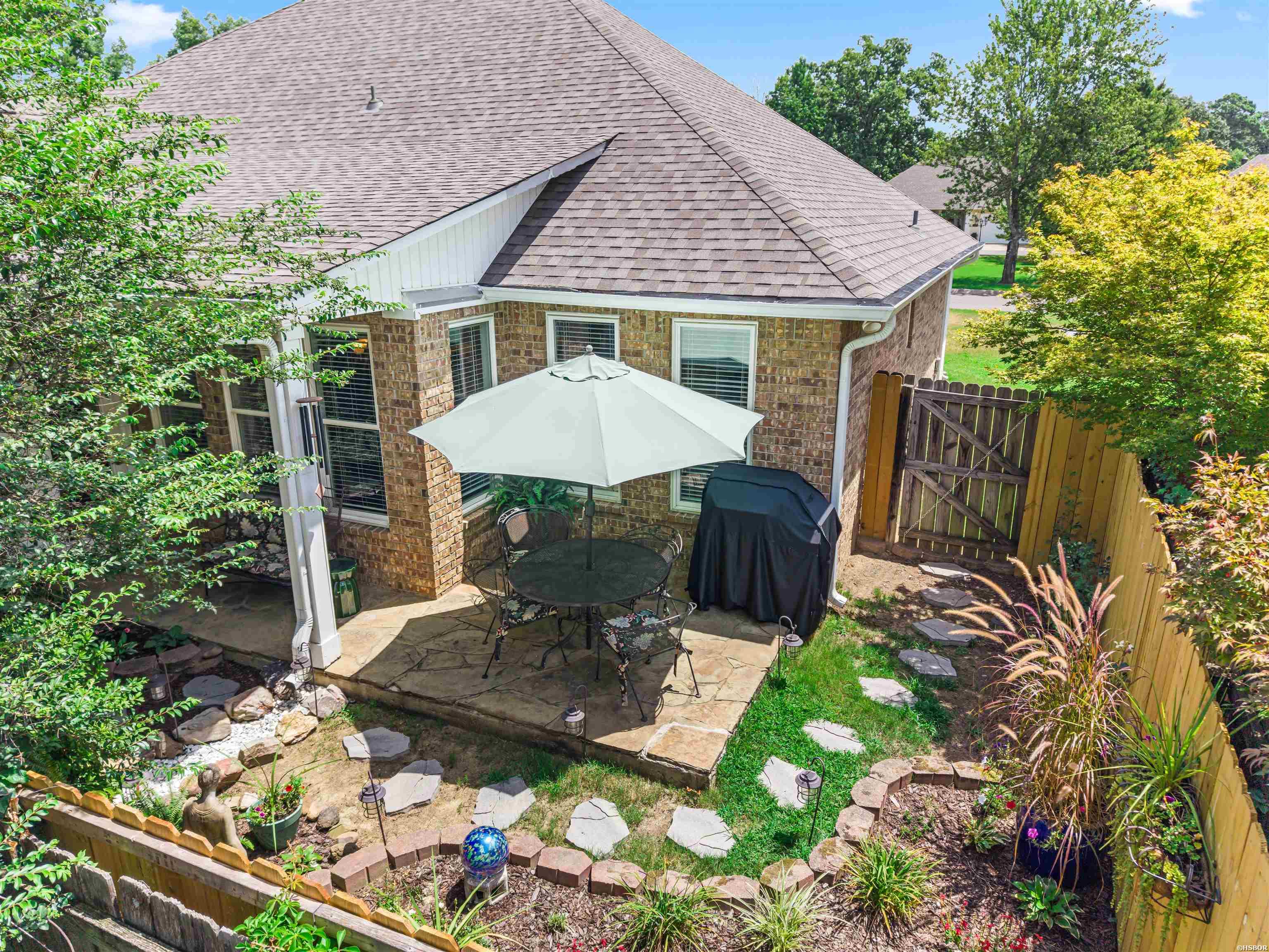 124 Garden View Property Photo 46