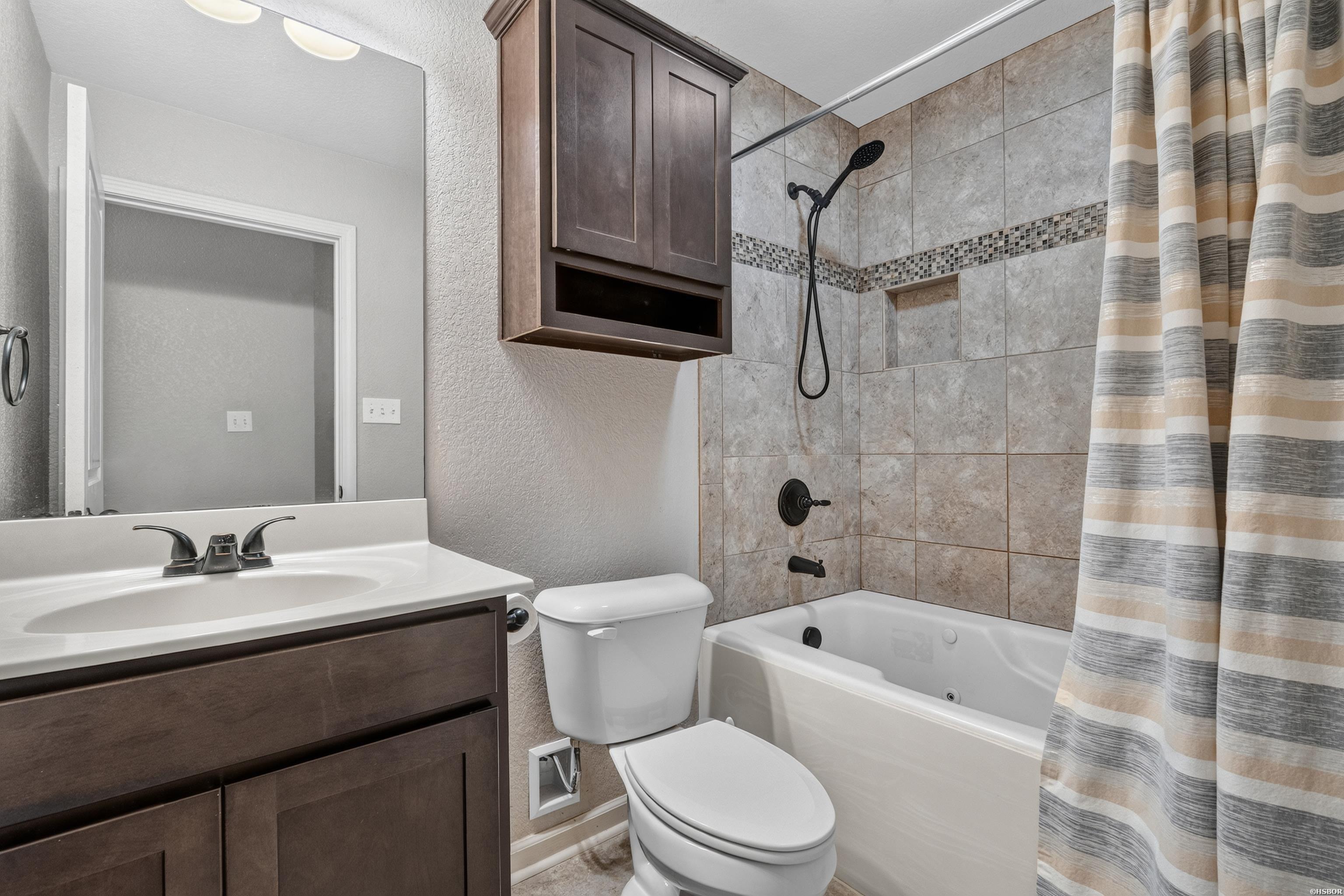 139 Eel Place Property Photo 16