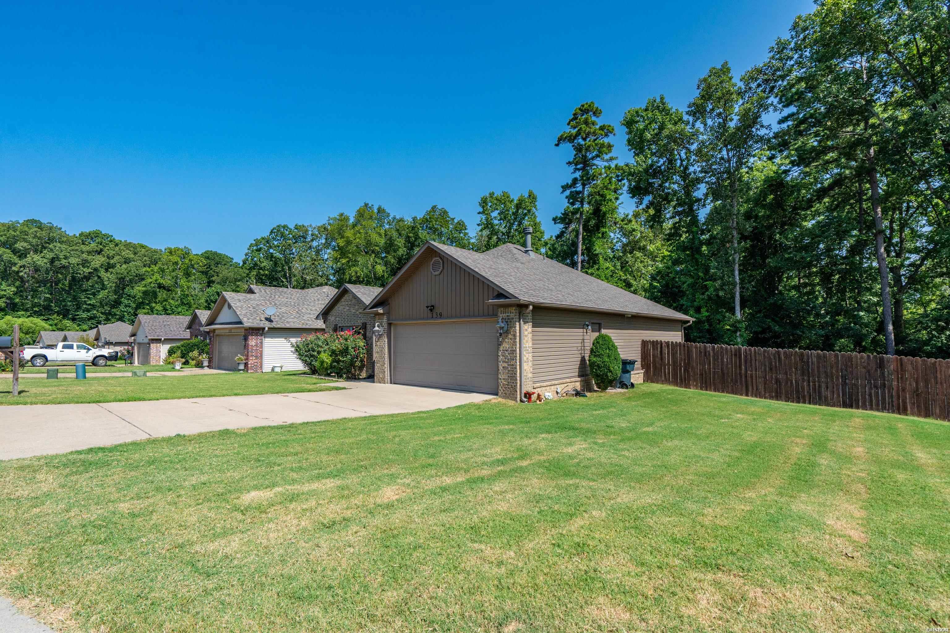 139 Eel Place Property Photo 31