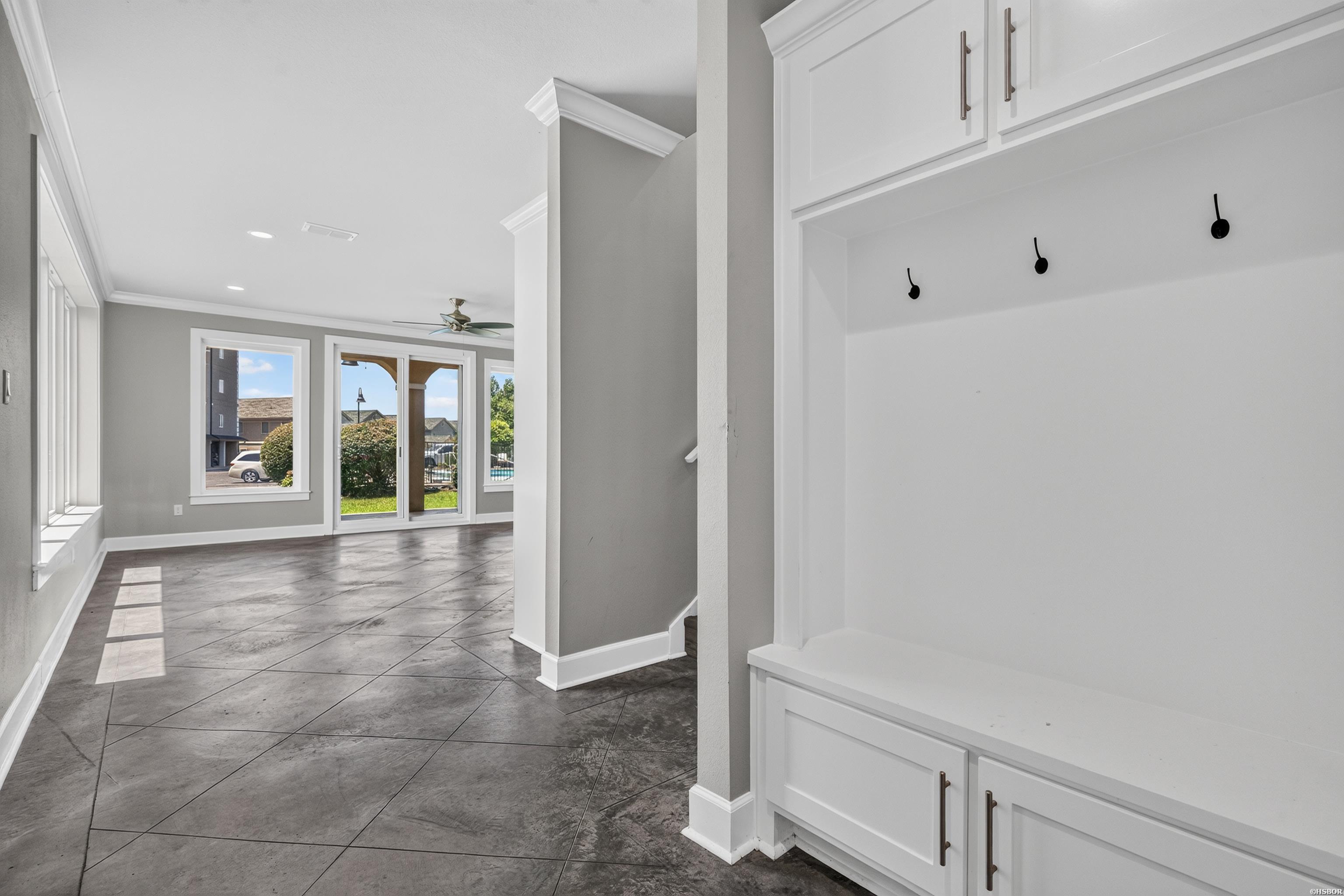 150 Villa Pointe Property Photo 3