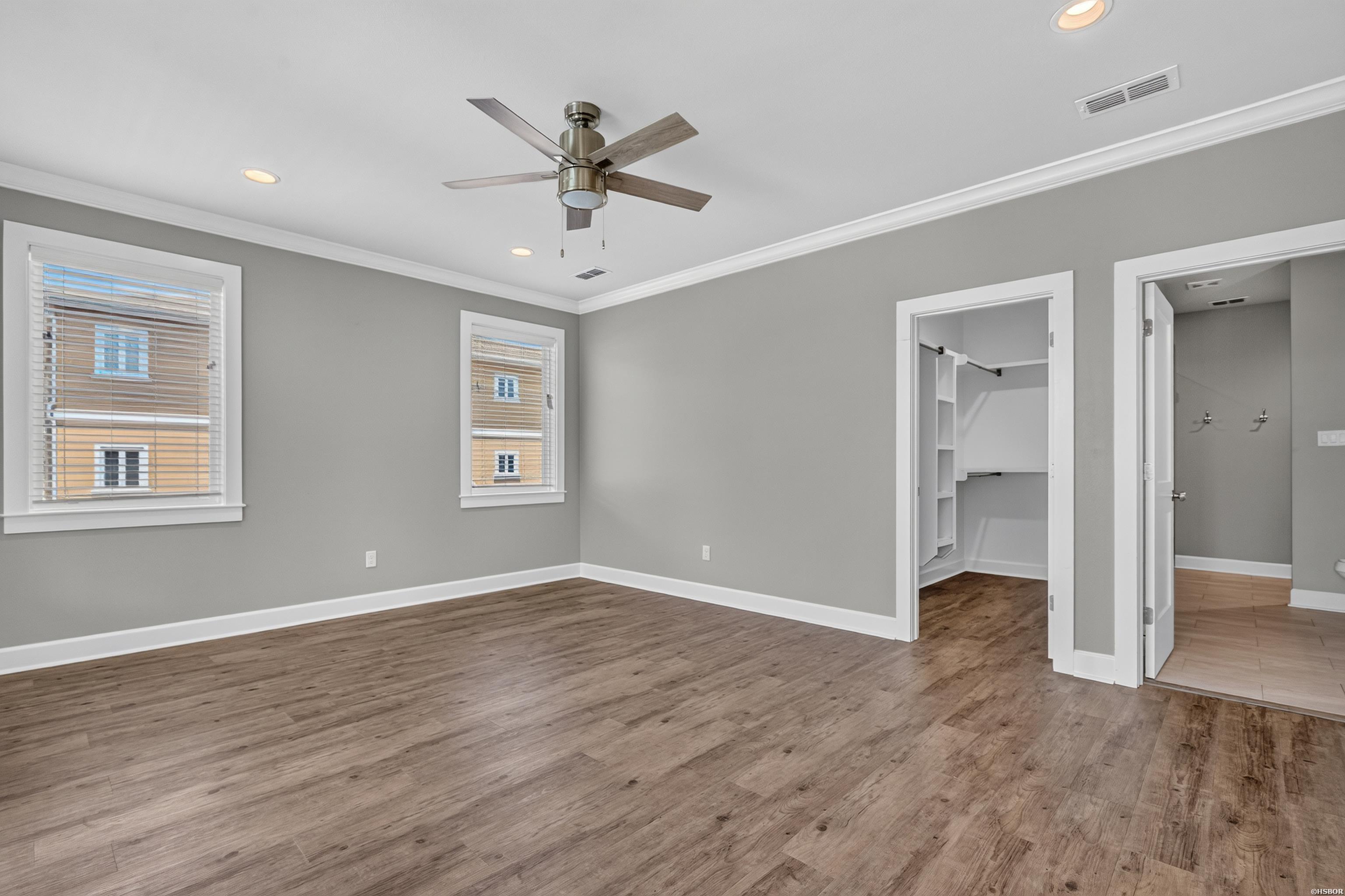 150 Villa Pointe Property Photo 9