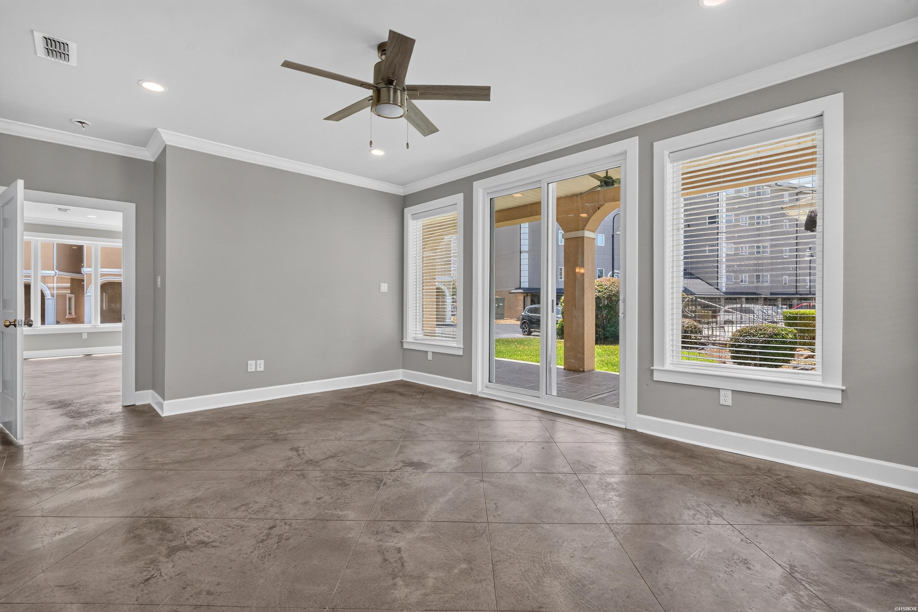 150 Villa Pointe Property Photo 12