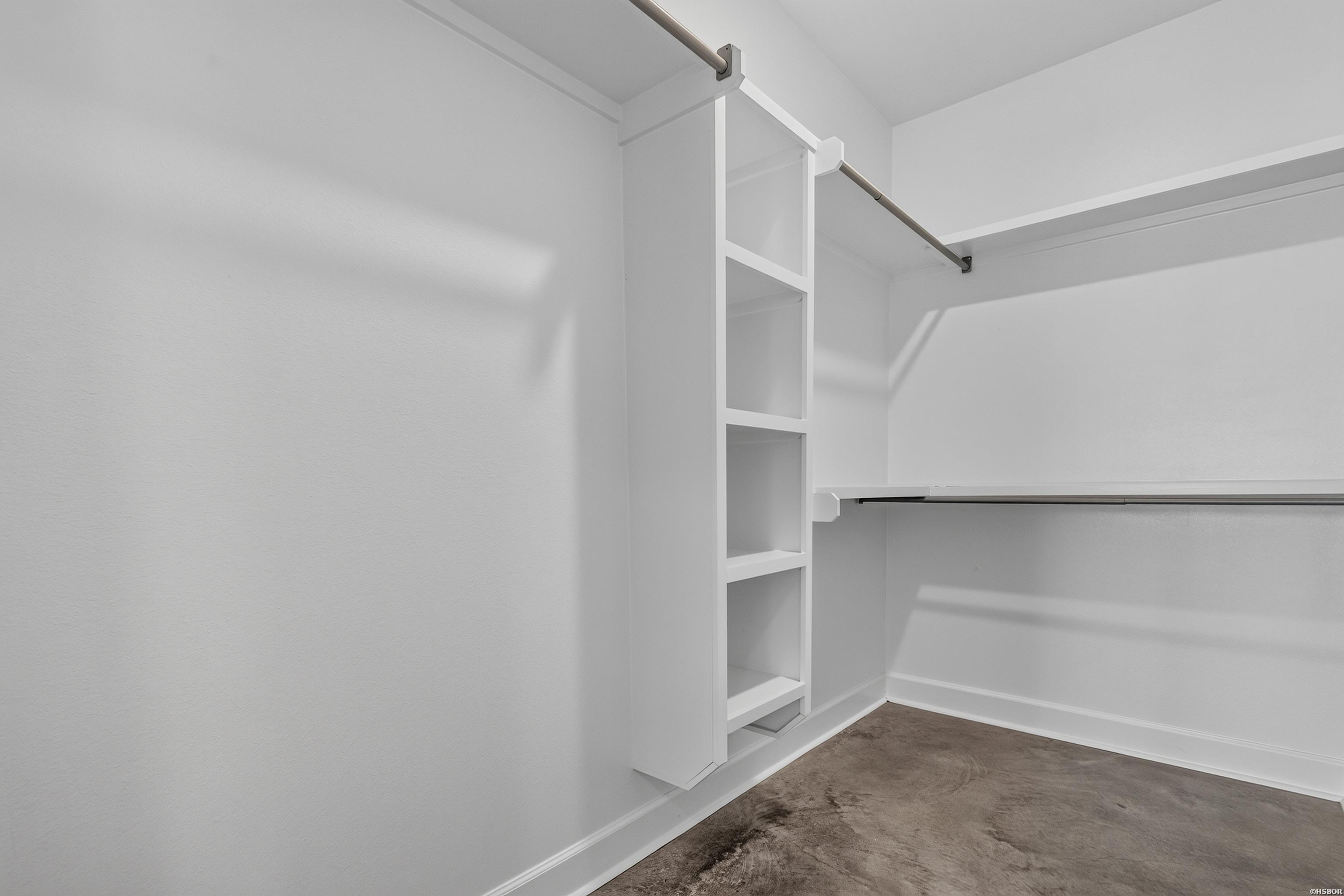 150 Villa Pointe Property Photo 13
