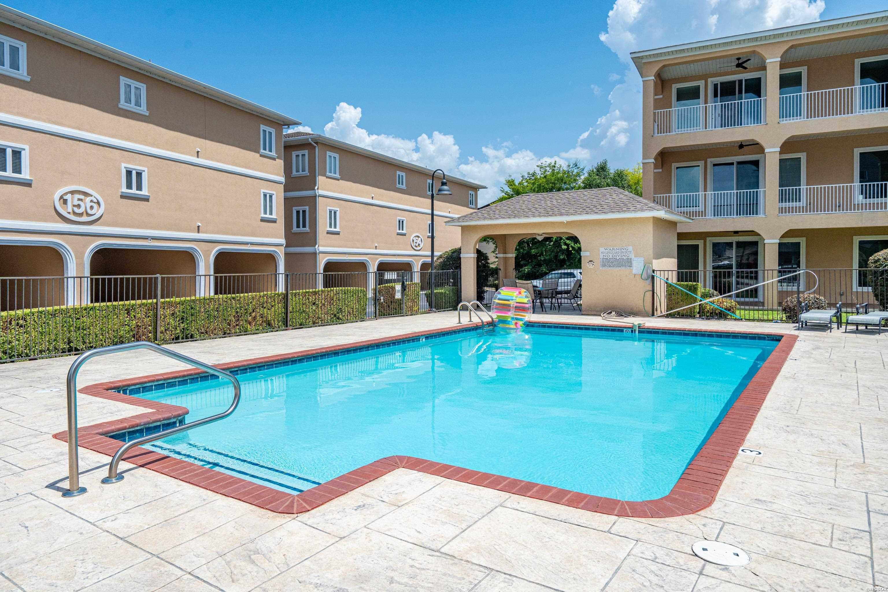 150 Villa Pointe Property Photo 43