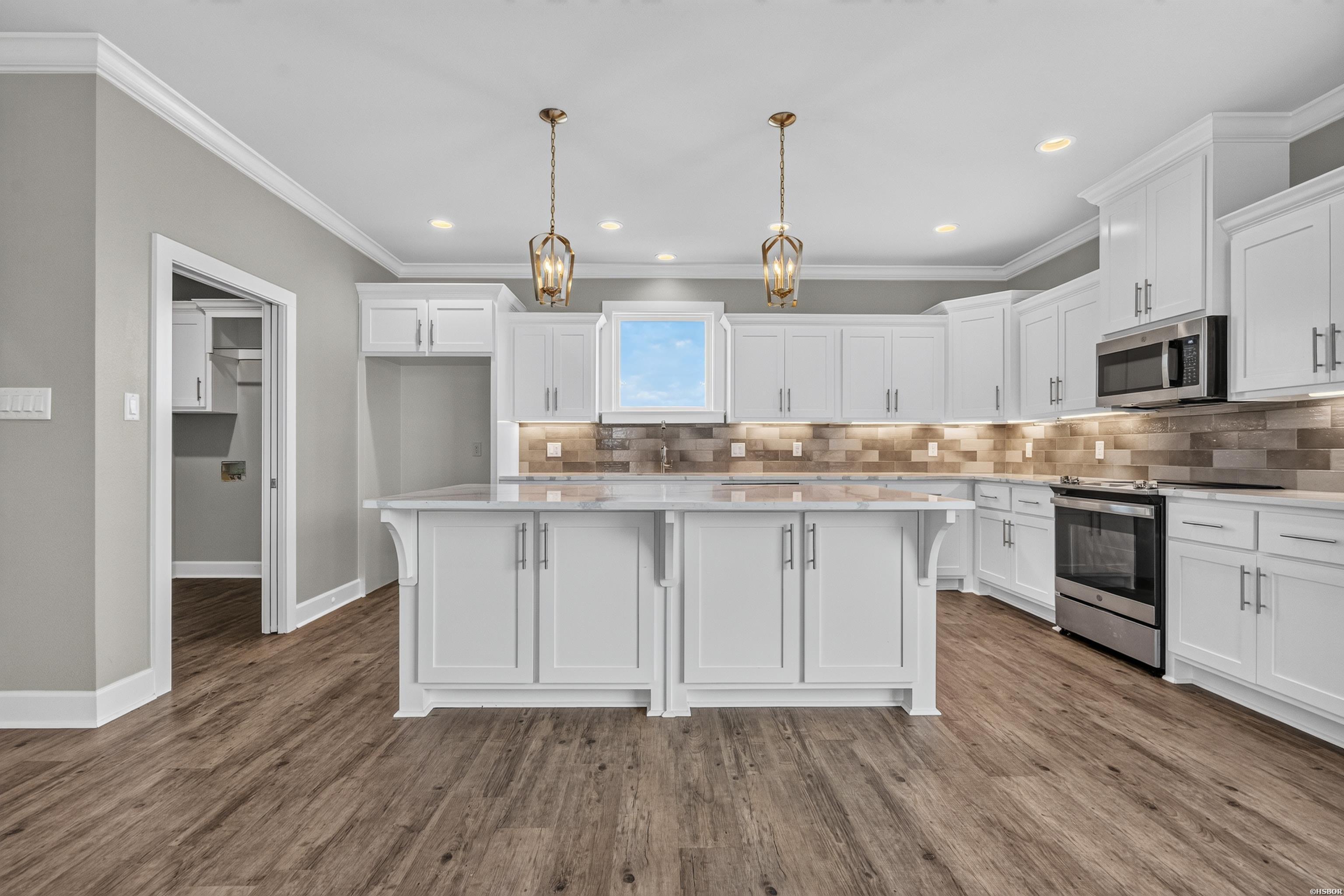 150 Villa Pointe Property Photo 13