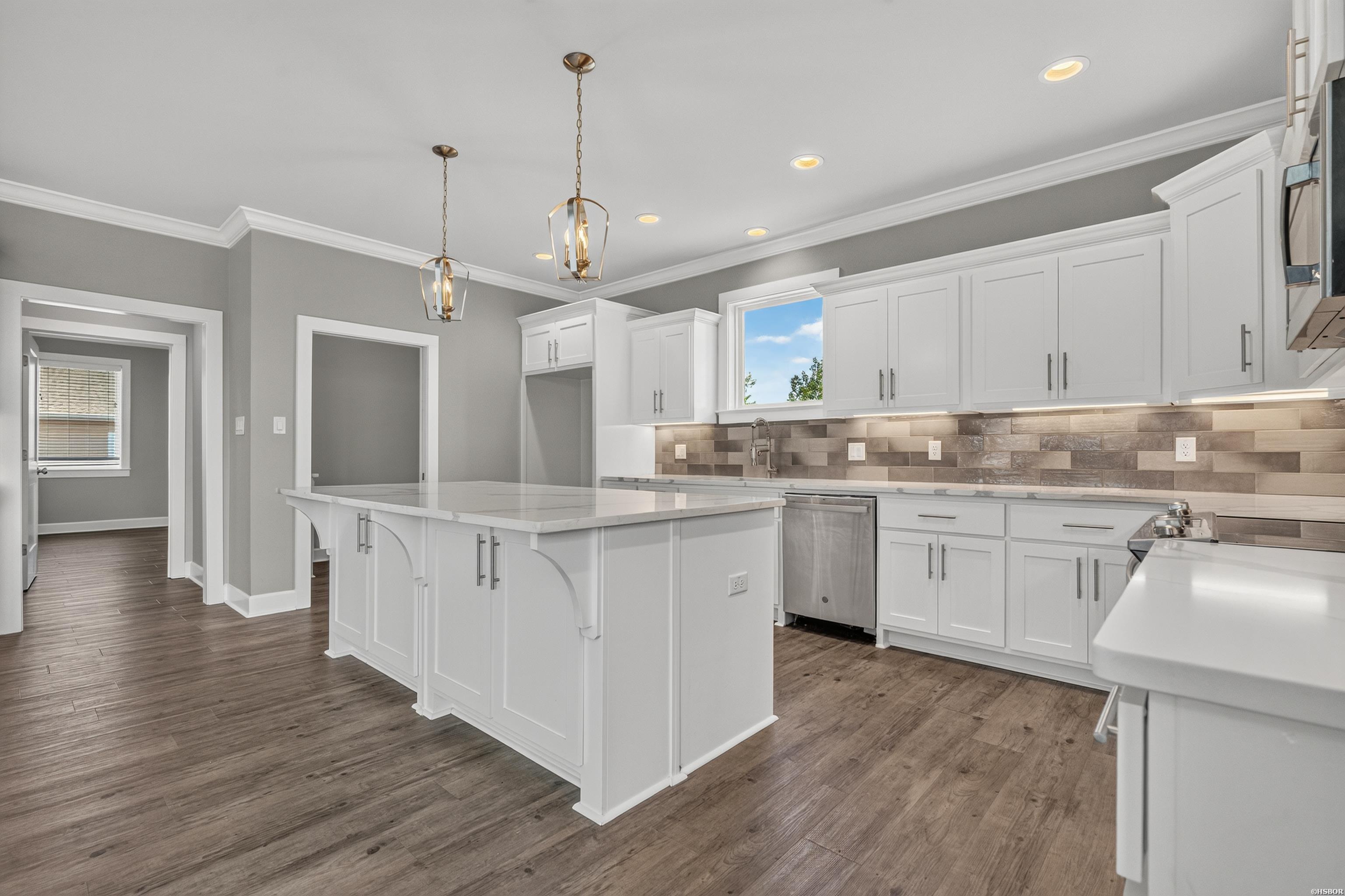 150 Villa Pointe Property Photo 18