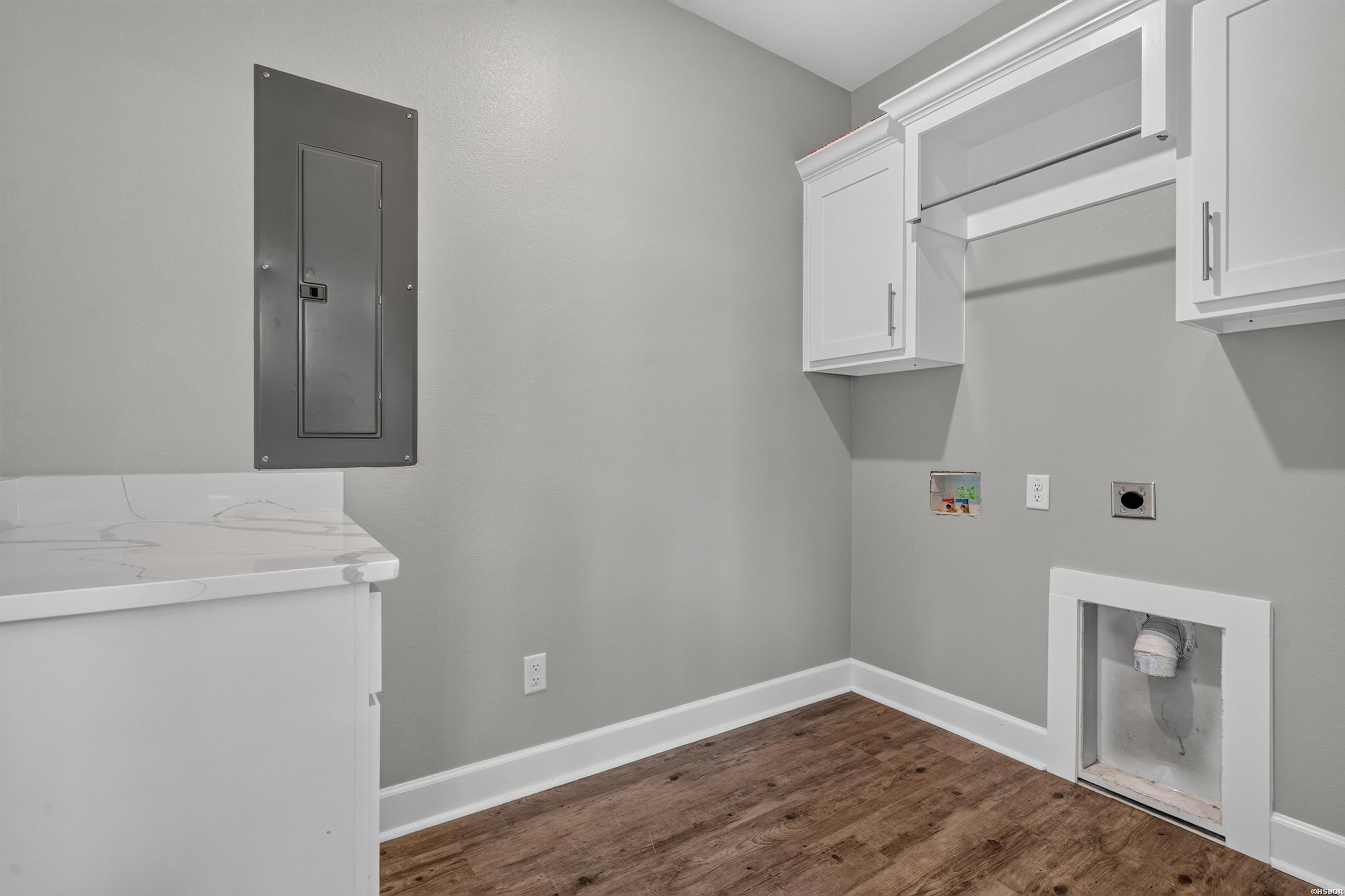 150 Villa Pointe Property Photo 21