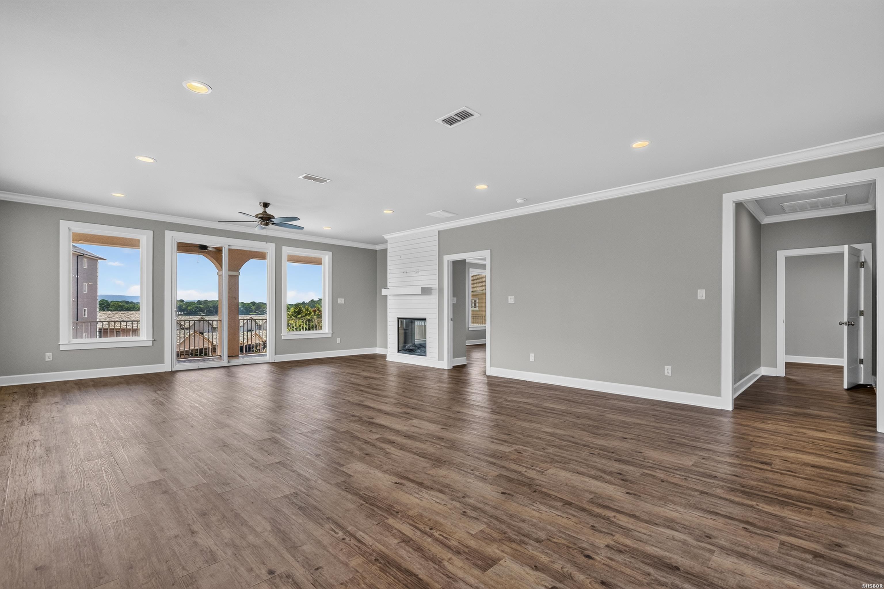 150 Villa Pointe Property Photo 22
