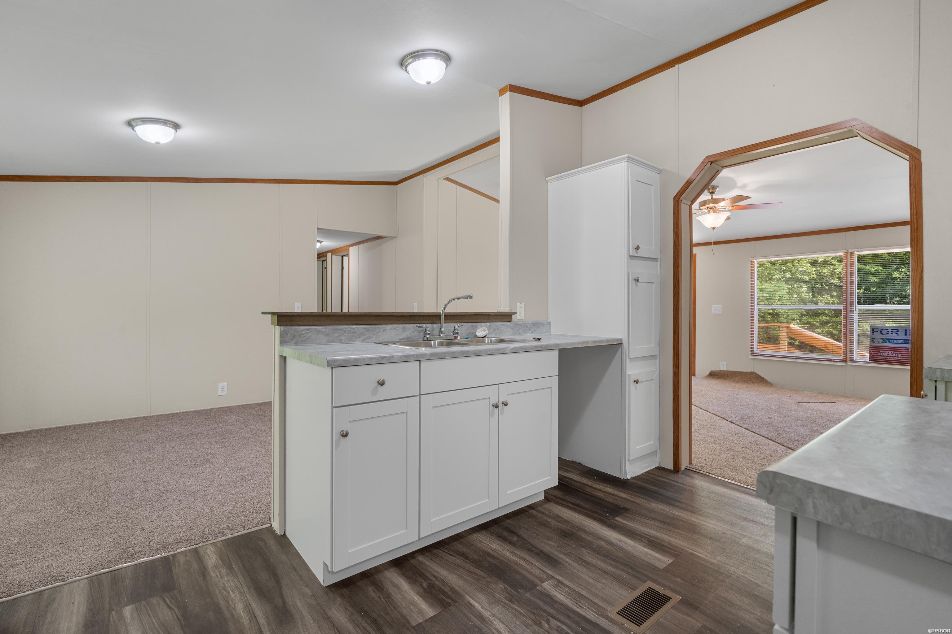9024 Welborn Drive Property Photo 10
