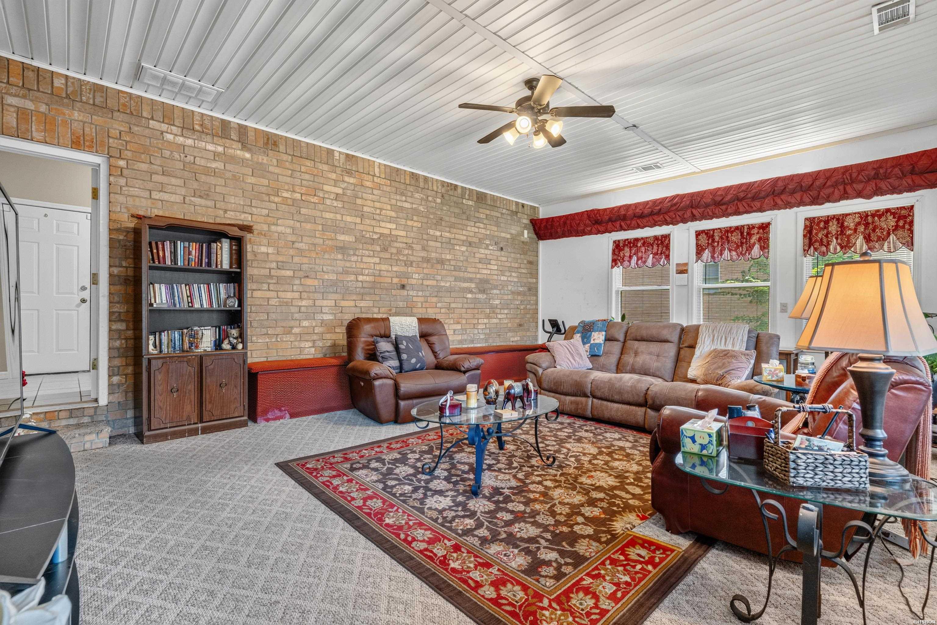 100 Newman Place Property Photo 17