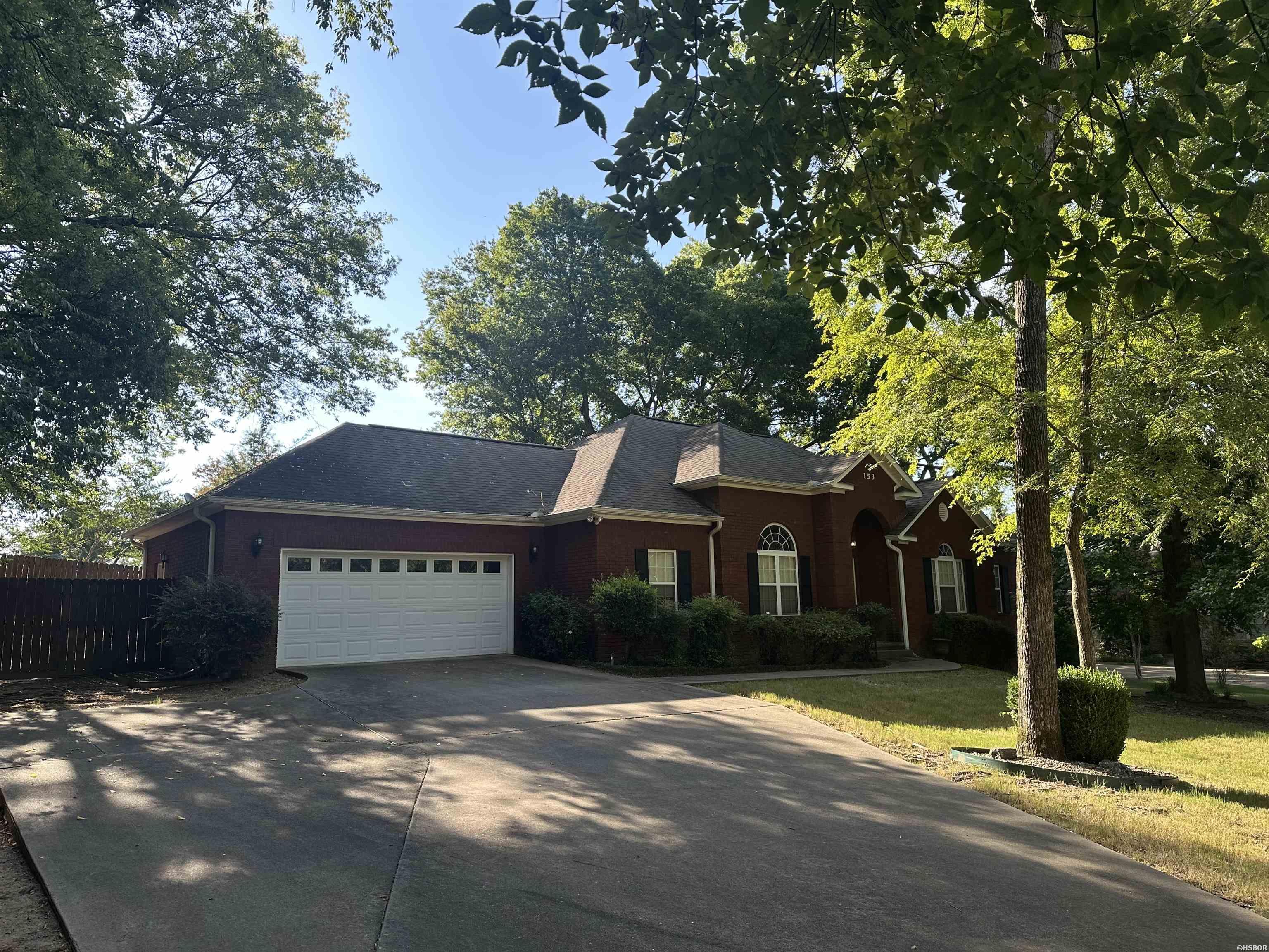 153 Shady Woods Court Property Photo 33