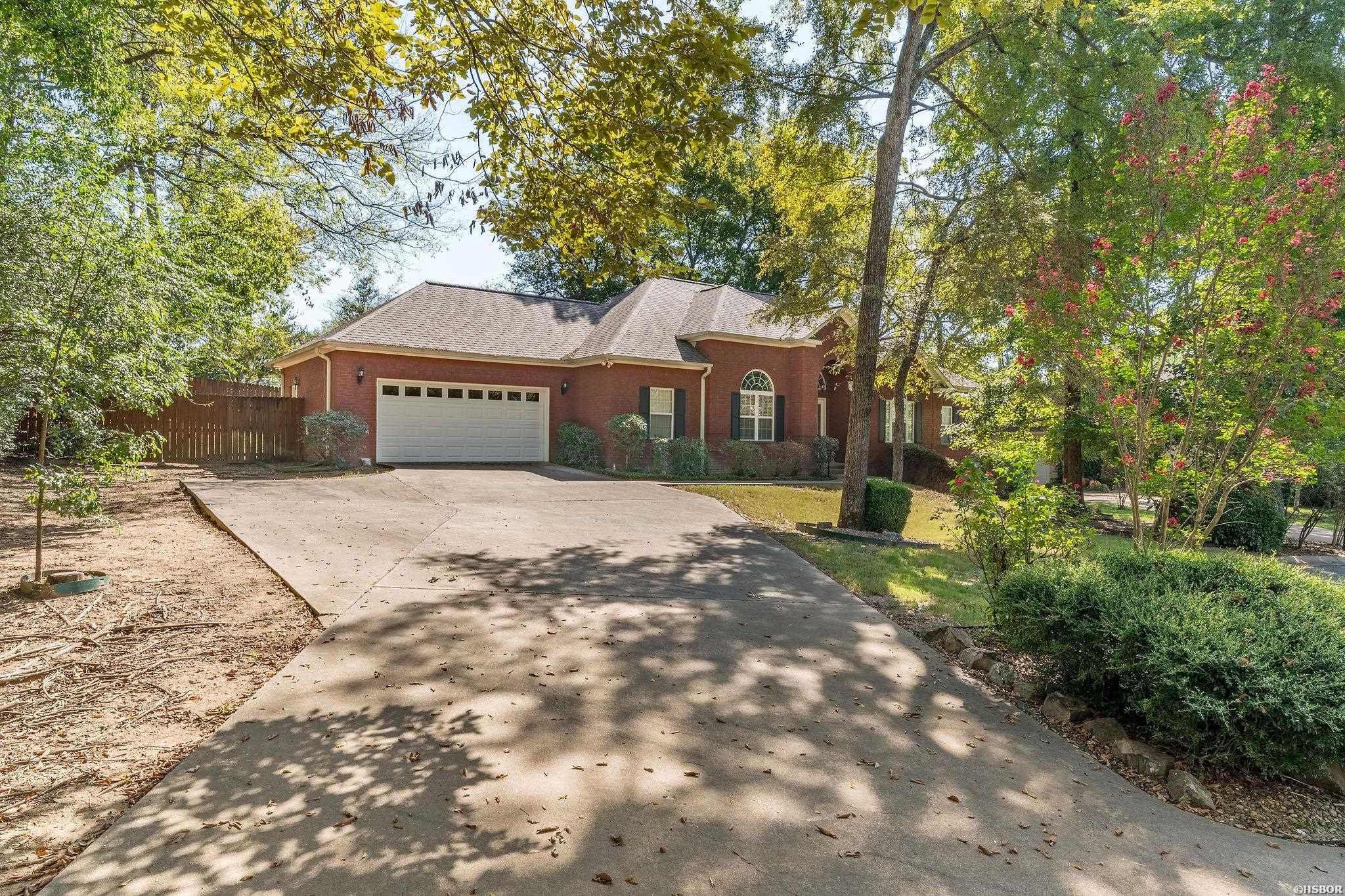 153 Shady Woods Court Property Photo 36