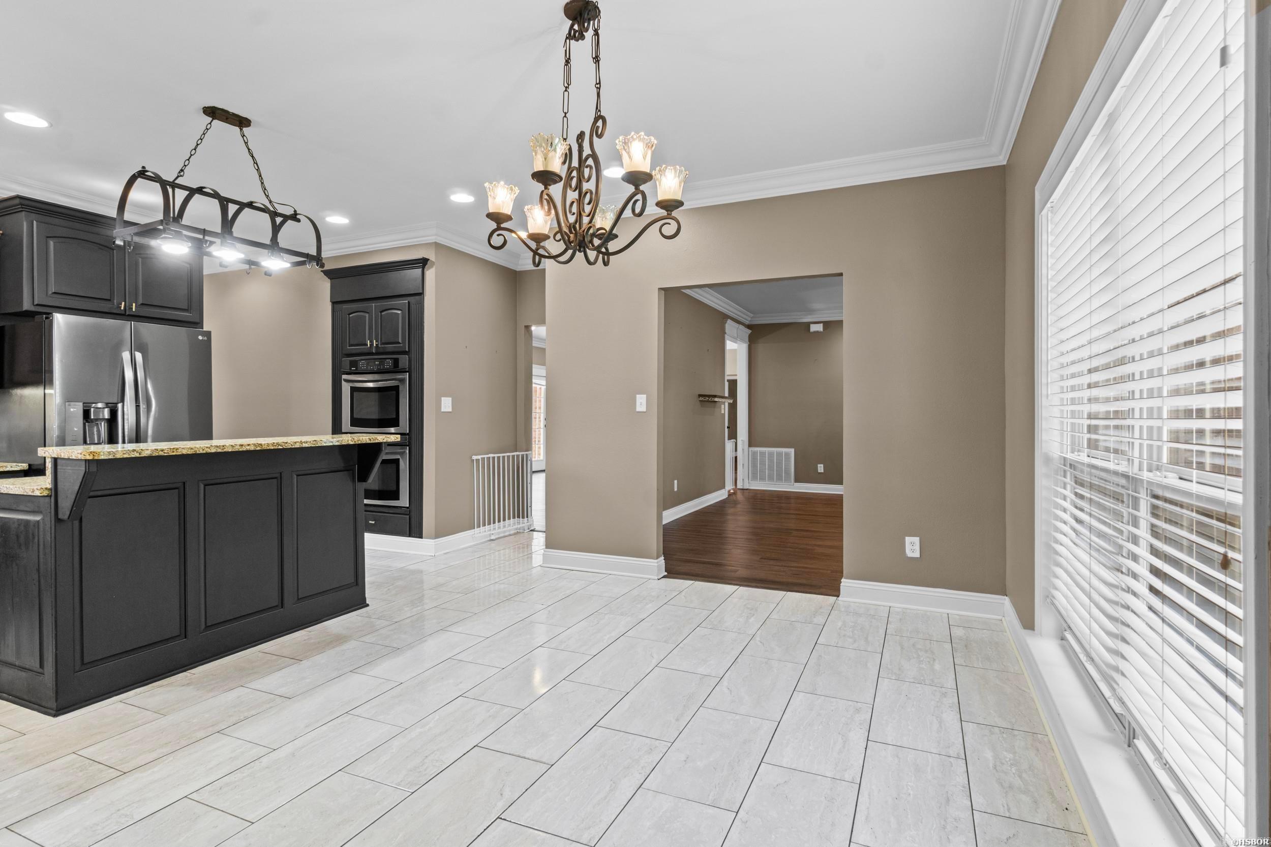 5014 Congressional Drive Property Photo 16