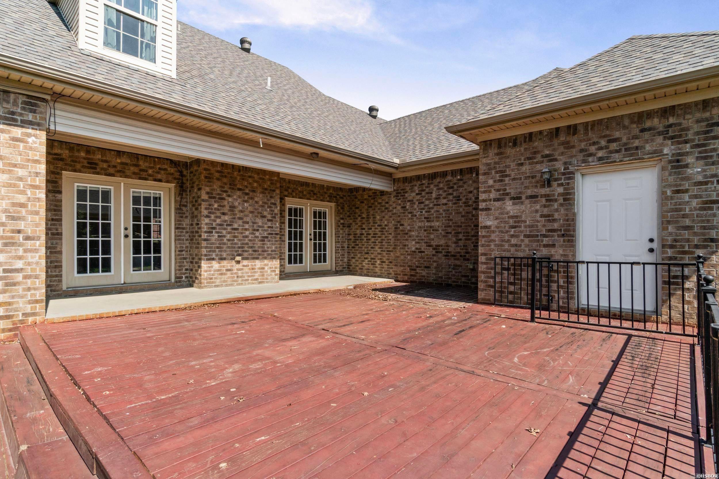 5014 Congressional Drive Property Photo 43