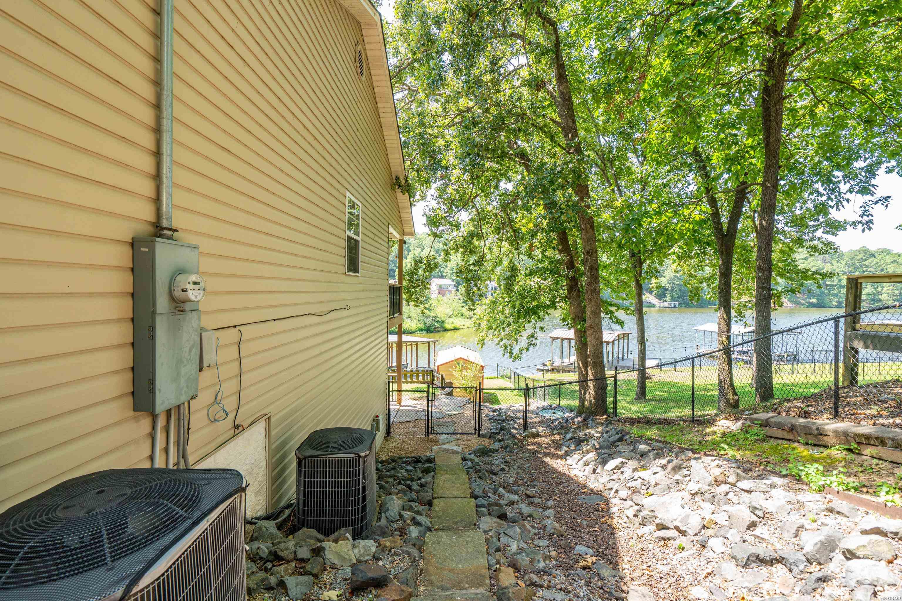 126 Southview Circle Property Photo 47