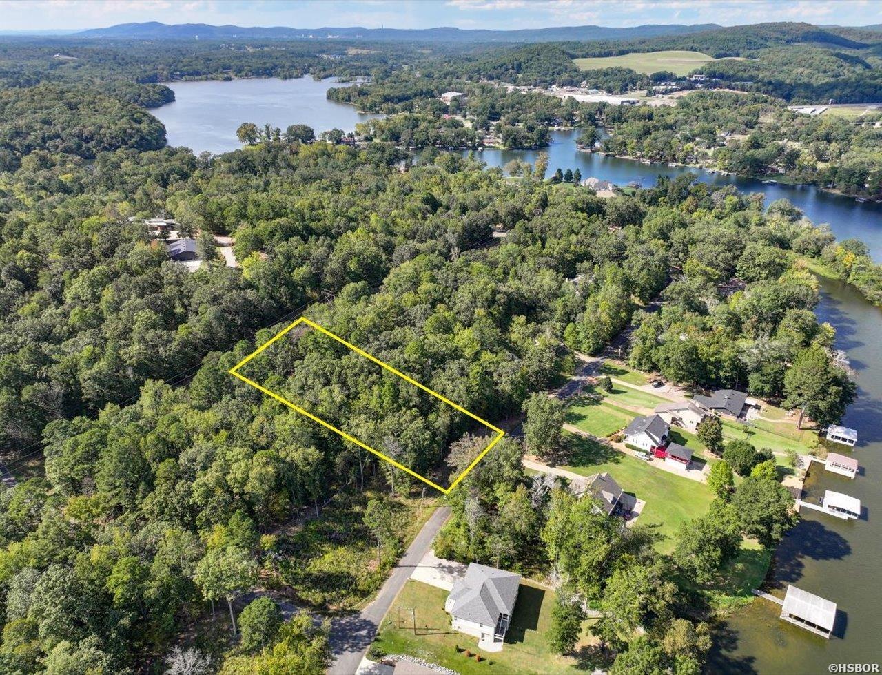 000 Scenic Drive Property Photo 6