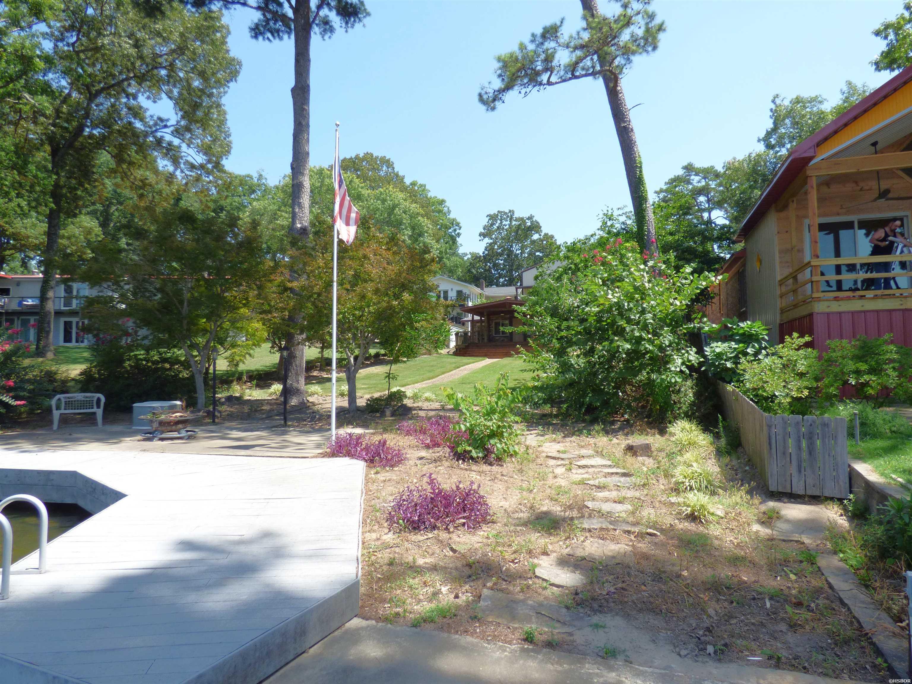 132 Haggard Loop Property Photo 3