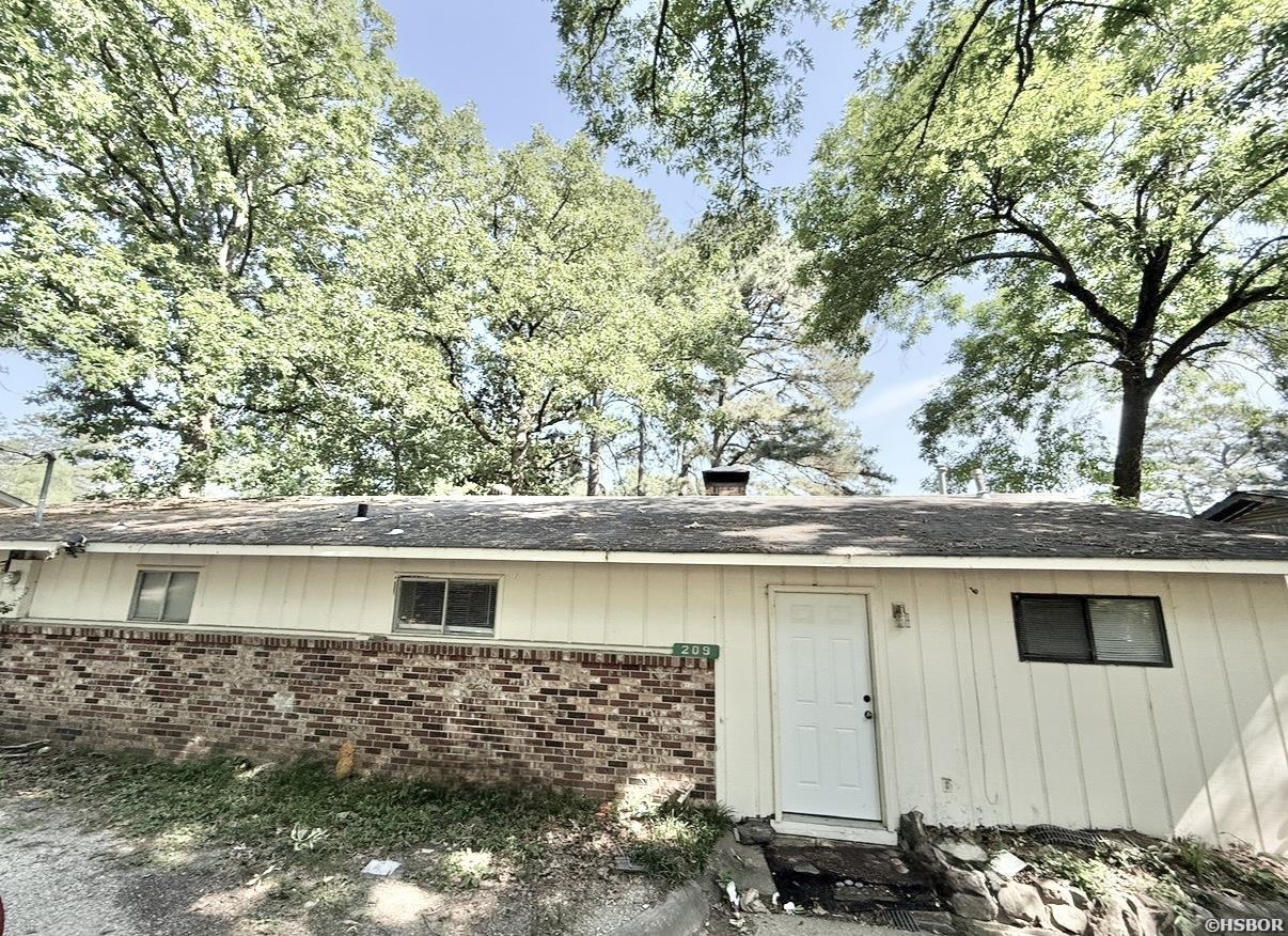 209 Phadral Point Property Photo 5